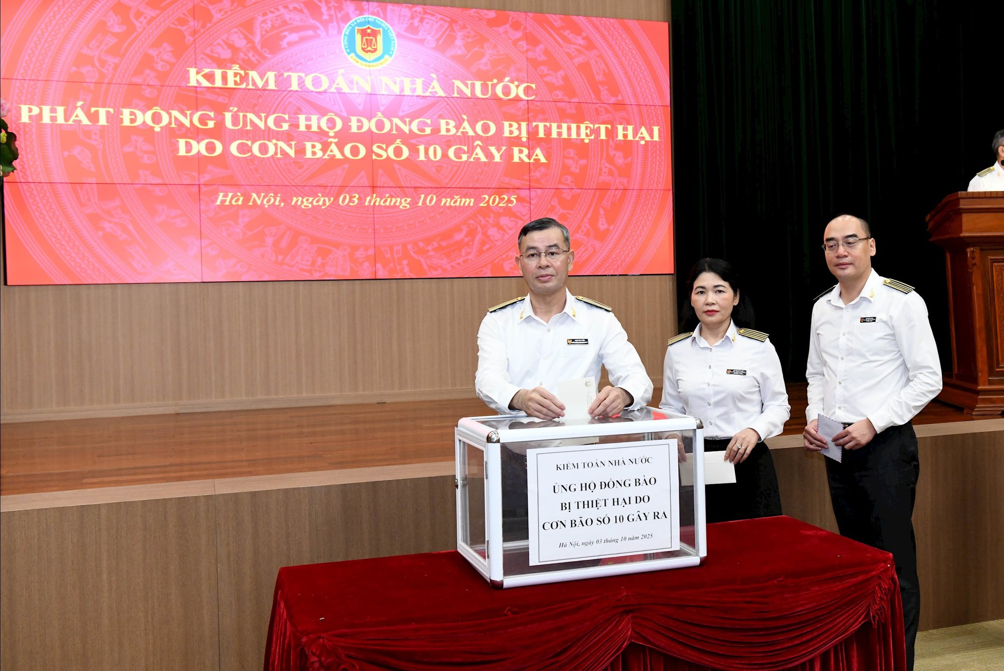  Cán bộ, CCVC, lao động ngành Tài chính, Kiểm toán ủng hộ đồng bào vùng bão lũ- Ảnh 2.