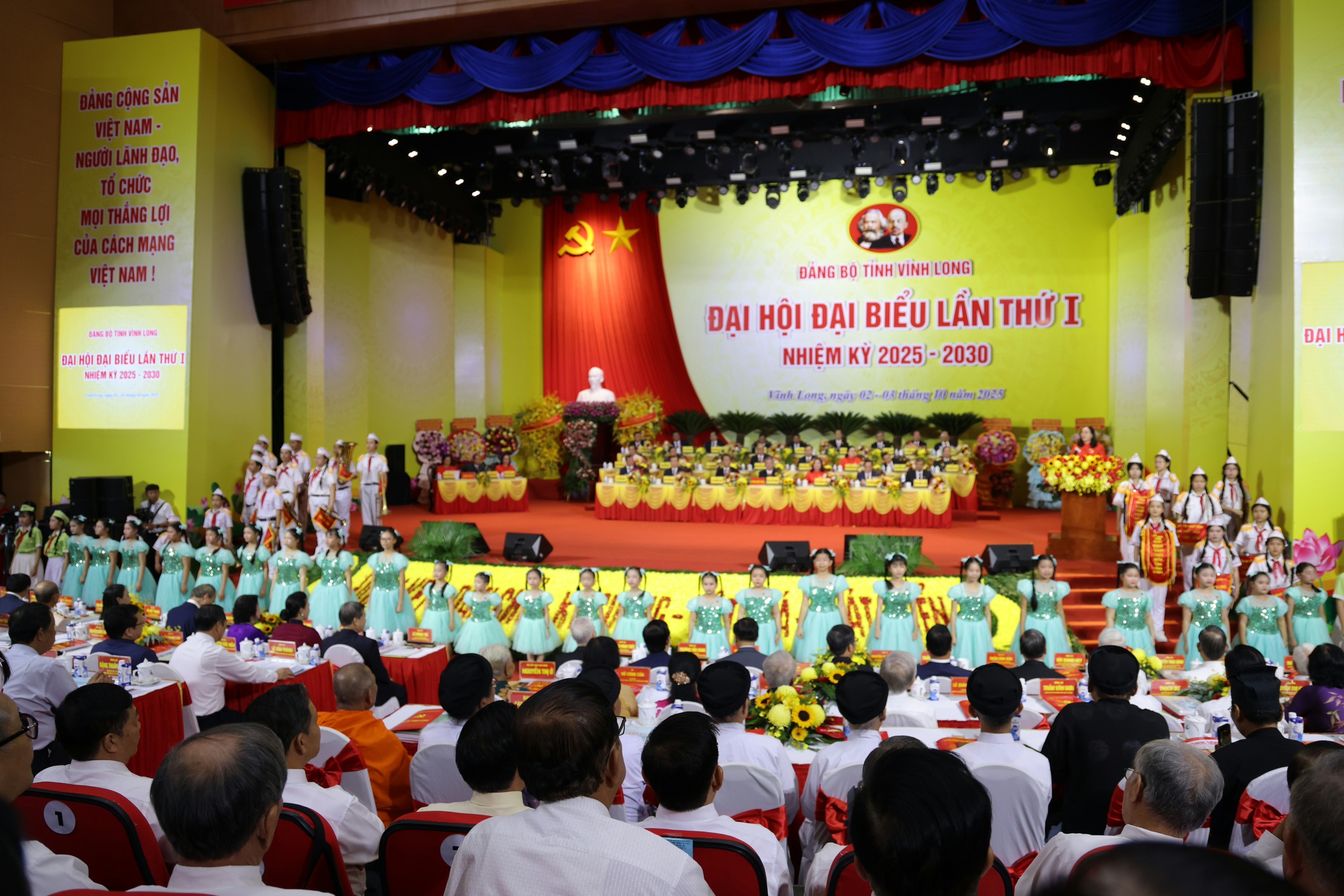 Vĩnh Long: Khai thác lợi thế, tháo gỡ điểm nghẽn, thích ứng linh hoạt, phát triển bền vững- Ảnh 1.