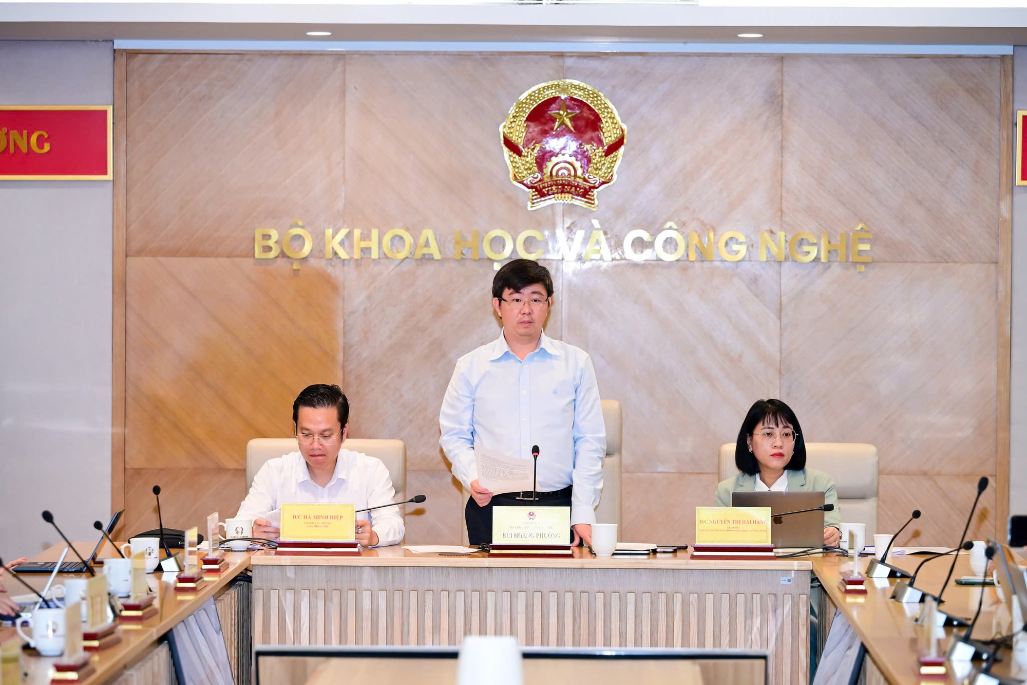 Tự chủ tuyển dụng, thỏa thuận tiền lương - chính sách mới thu hút nhân tài khoa học- Ảnh 1. Tự chủ tuyển dụng, thỏa thuận tiền lương - chính sách mới thu hút nhân tài khoa học- Ảnh 1.