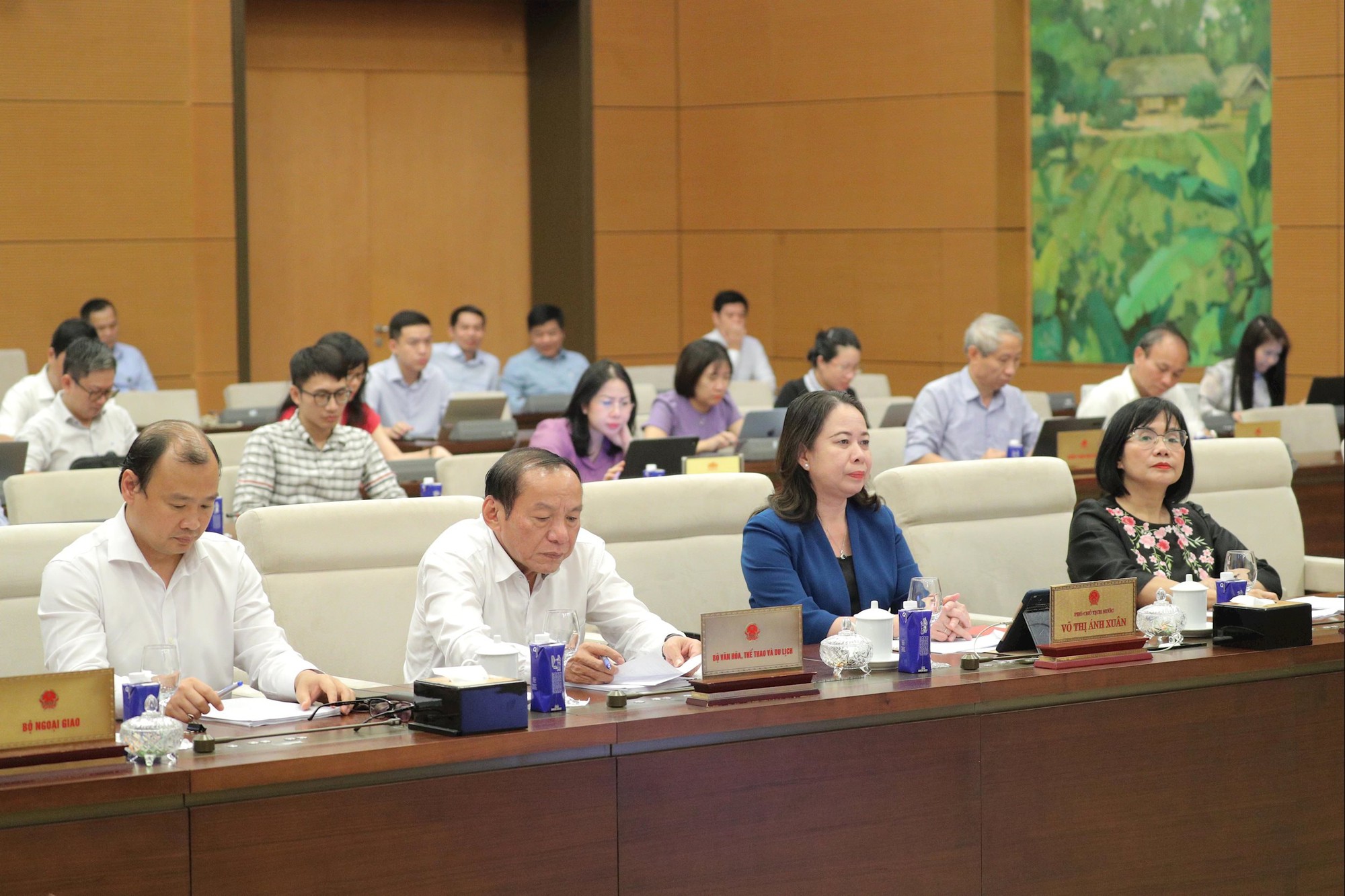 Luật Báo chí (sửa đổi): Tránh lợi dụng hoặc thương mại hóa báo chí- Ảnh 5. Luật Báo chí (sửa đổi): Tránh lợi dụng hoặc thương mại hóa báo chí- Ảnh 5.
