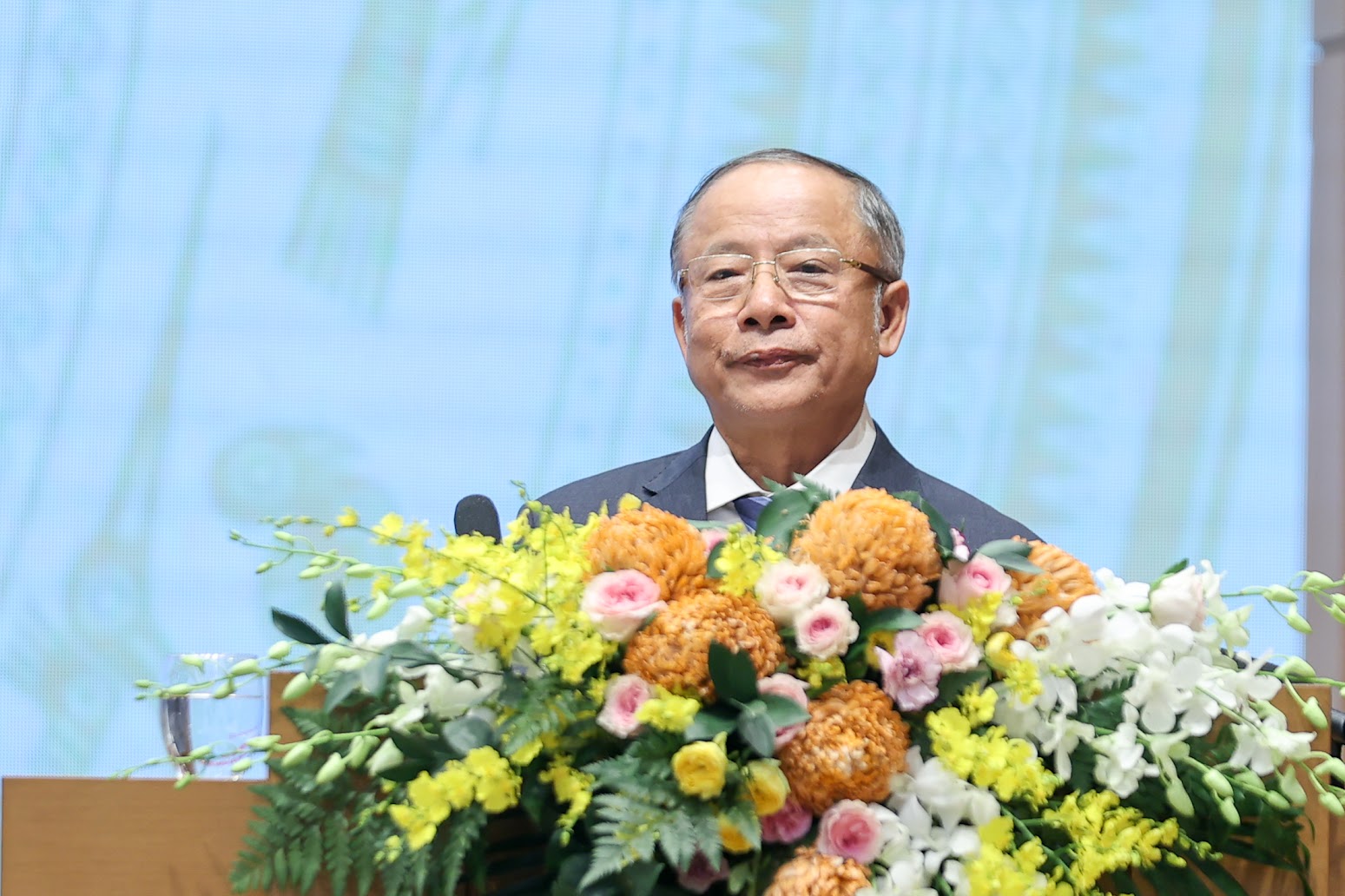 Thủ tướng đề nghị doanh nghiệp, doanh nhân Việt Nam phát huy '3 tiên phong'- Ảnh 6. Thủ tướng đề nghị doanh nghiệp, doanh nhân Việt Nam phát huy '3 tiên phong'- Ảnh 6.