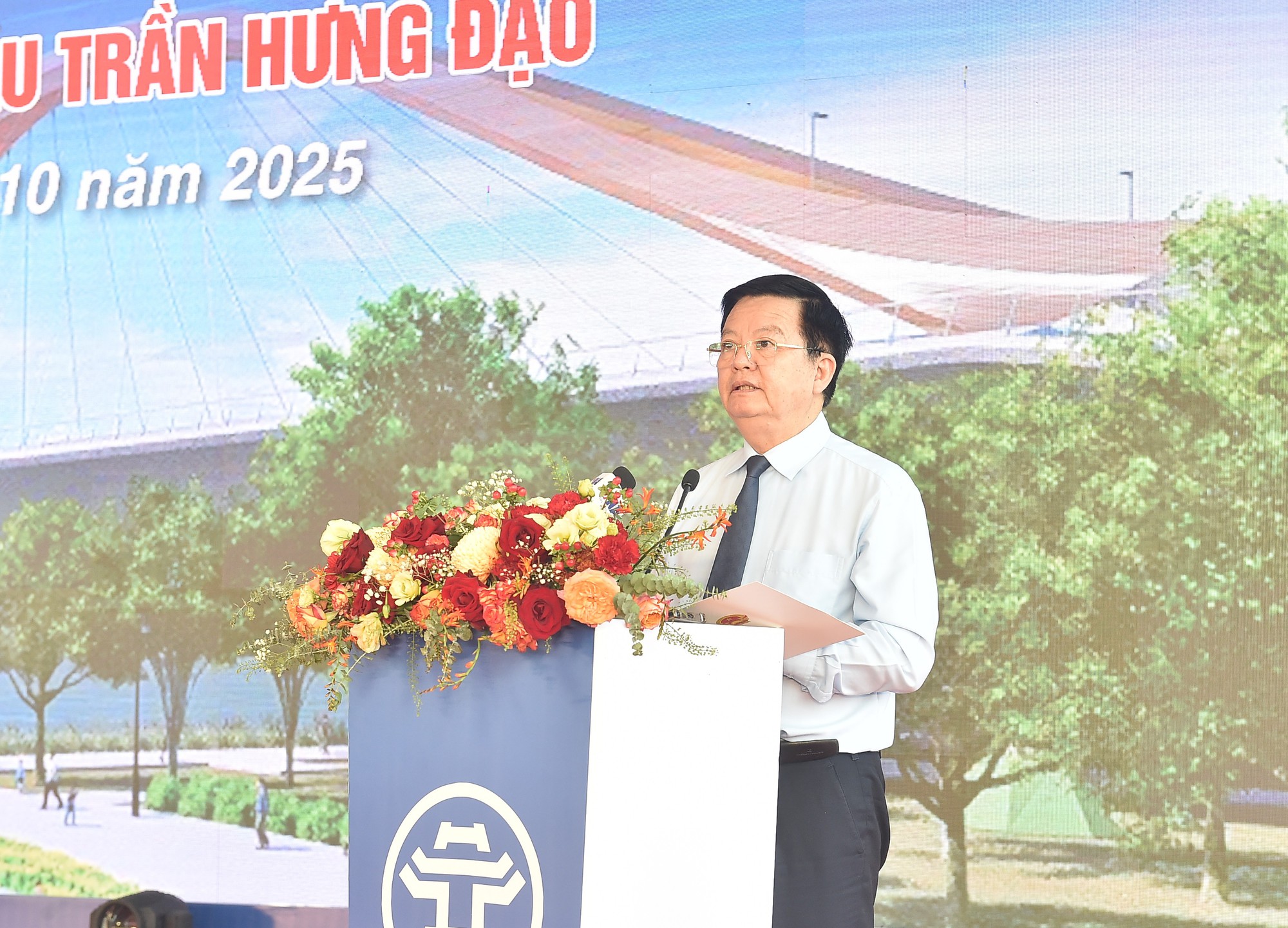 Hà Nội khởi công Dự án đầu tư xây dựng cầu Trần Hưng Đạo- Ảnh 1. Hà Nội khởi công Dự án đầu tư xây dựng cầu Trần Hưng Đạo- Ảnh 1.
