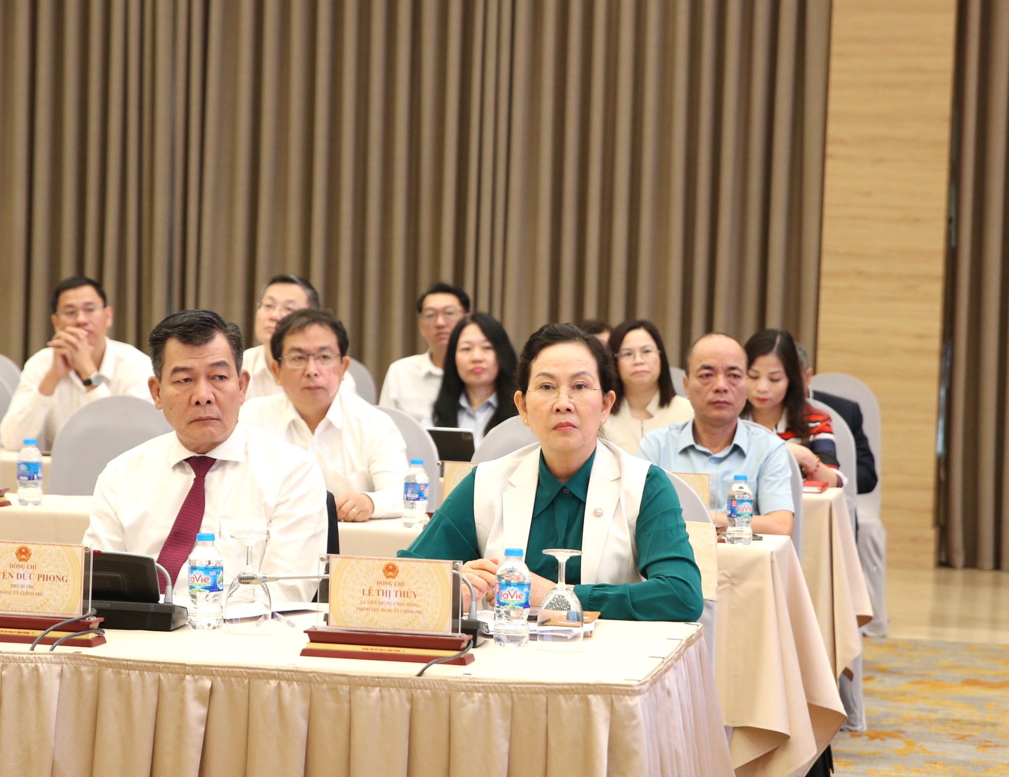 Họp báo về công tác chuẩn bị, tổ chức Đại hội Đại biểu Đảng bộ Chính phủ lần thứ 1, nhiệm kỳ 2025-2030- Ảnh 3. Họp báo về công tác chuẩn bị, tổ chức Đại hội Đại biểu Đảng bộ Chính phủ lần thứ 1, nhiệm kỳ 2025-2030- Ảnh 3.
