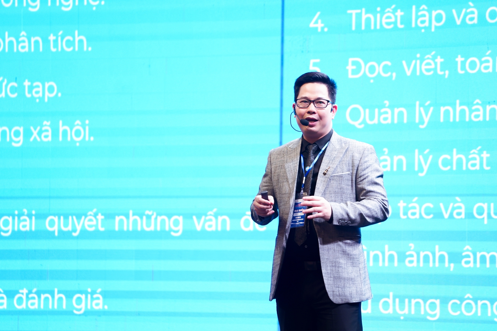 Hệ sinh thái giáo dục trong làn sóng AI- Ảnh 2.