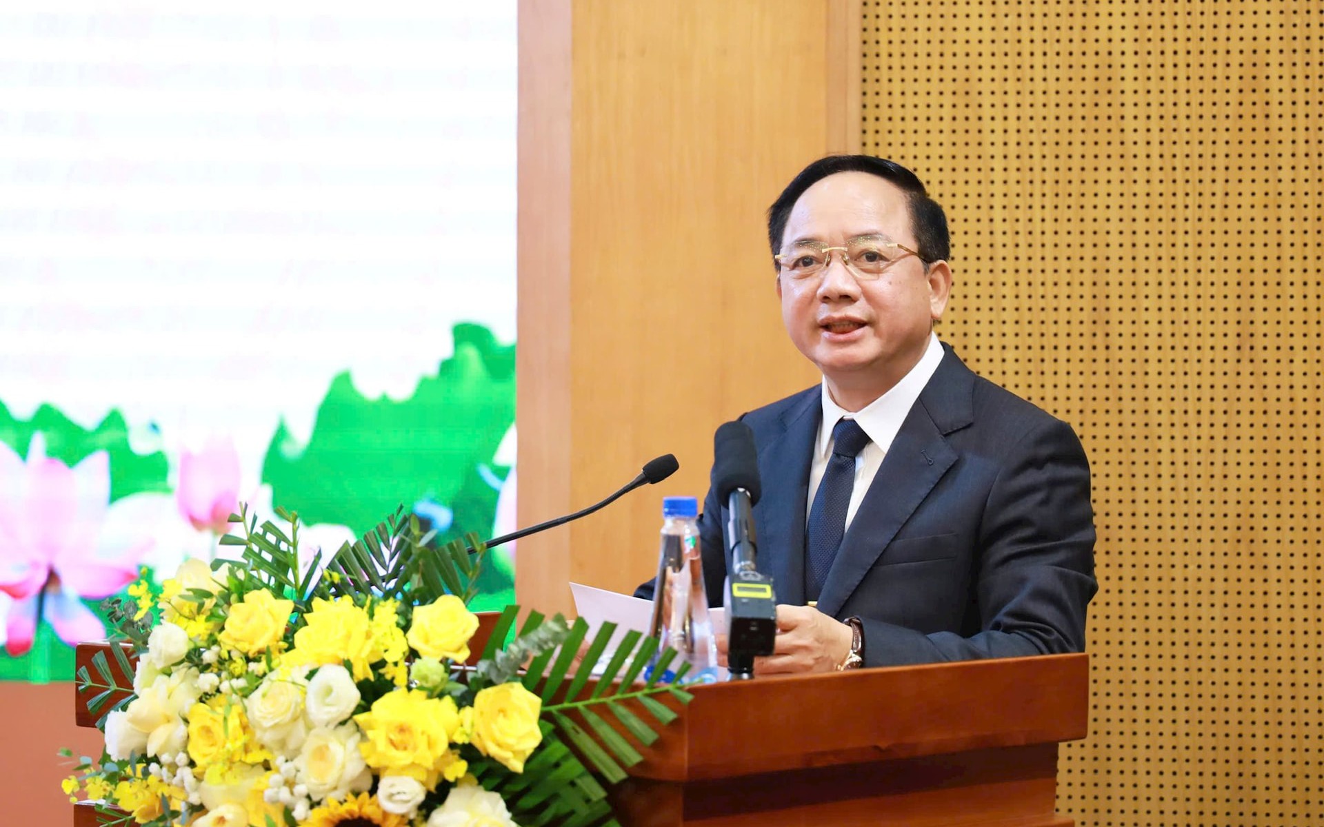 Sức mạnh và uy tín của Đảng bắt nguồn từ sự kiên định lý tưởng, bản lĩnh