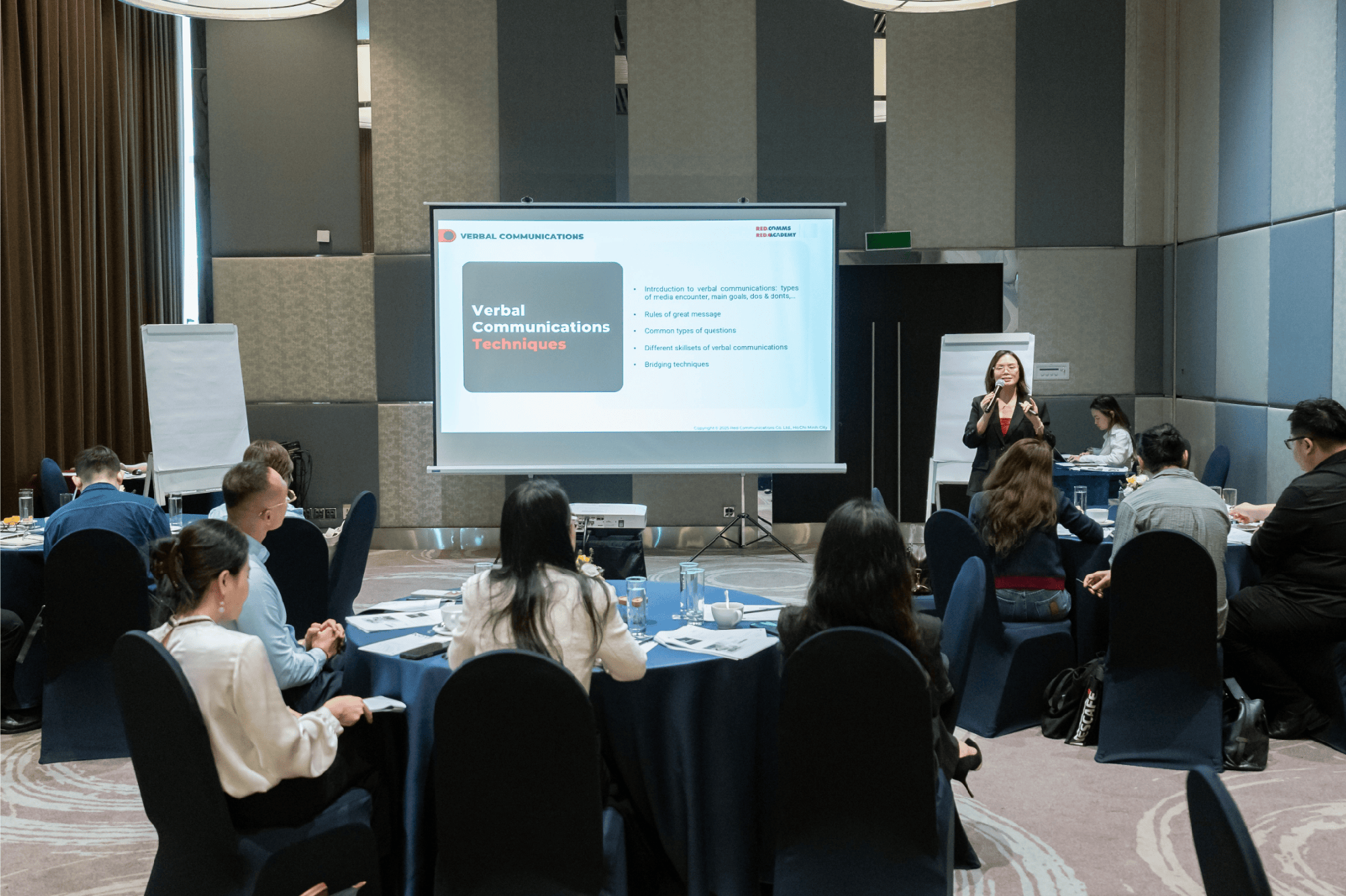 Ra mắt Red Academy: Trung tâm huấn luyện chuyên sâu cho người làm truyền thông- Ảnh 1.