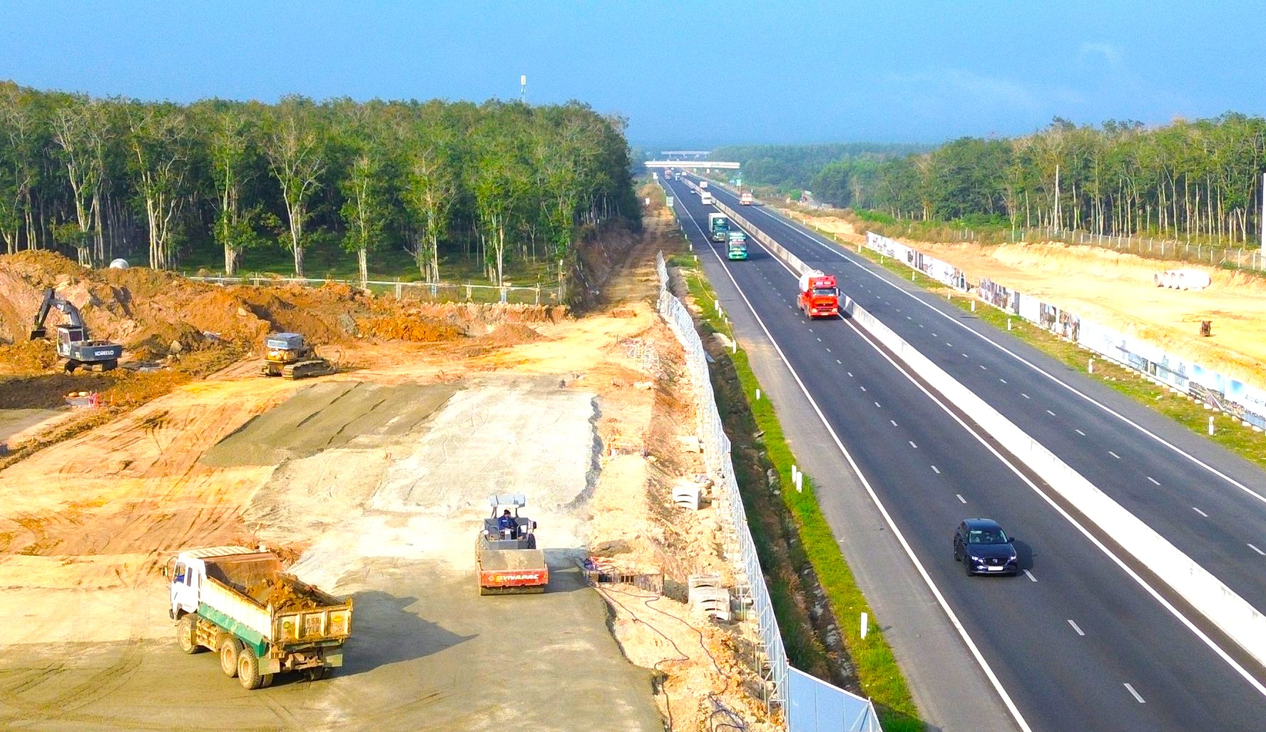 Cao tốc Bắc-Nam vẫn thiếu trạm dừng nghỉ- Ảnh 1.