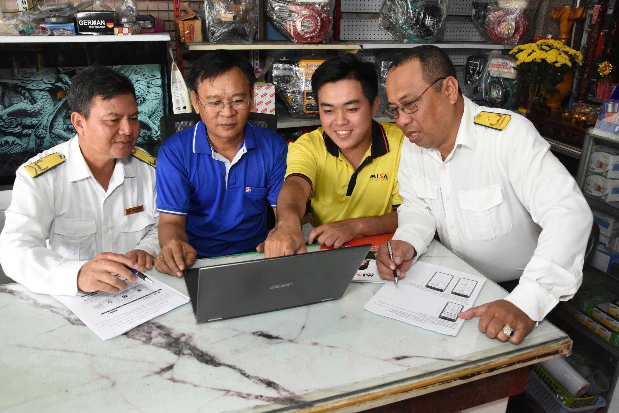 Không để hộ kinh doanh bị bỏ lại phía sau trong cuộc chuyển đổi thuế khoán- Ảnh 3.