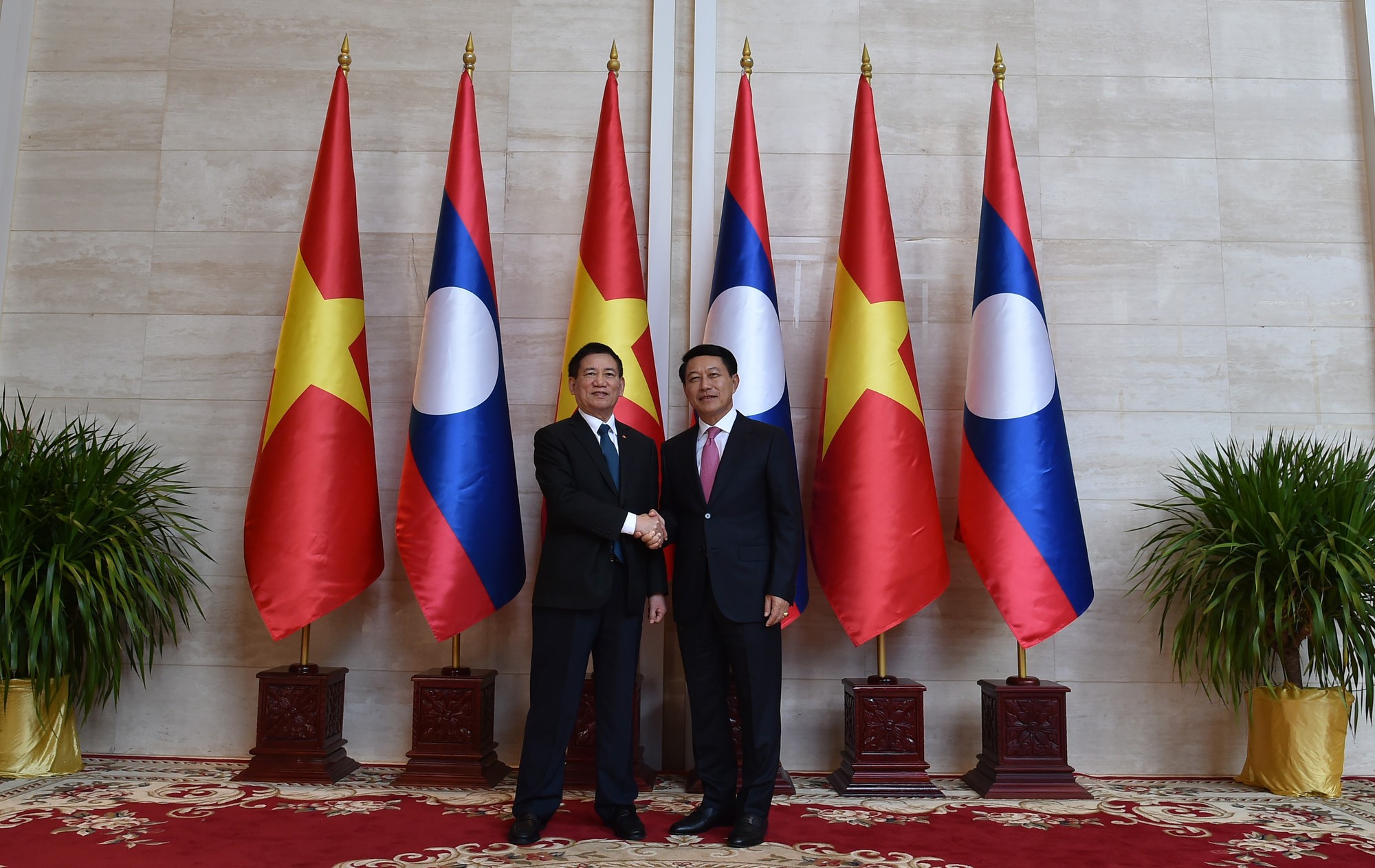 Phó Thủ tướng Chính phủ Hồ Đức Phớc thăm và làm việc tại Lào- Ảnh 4.