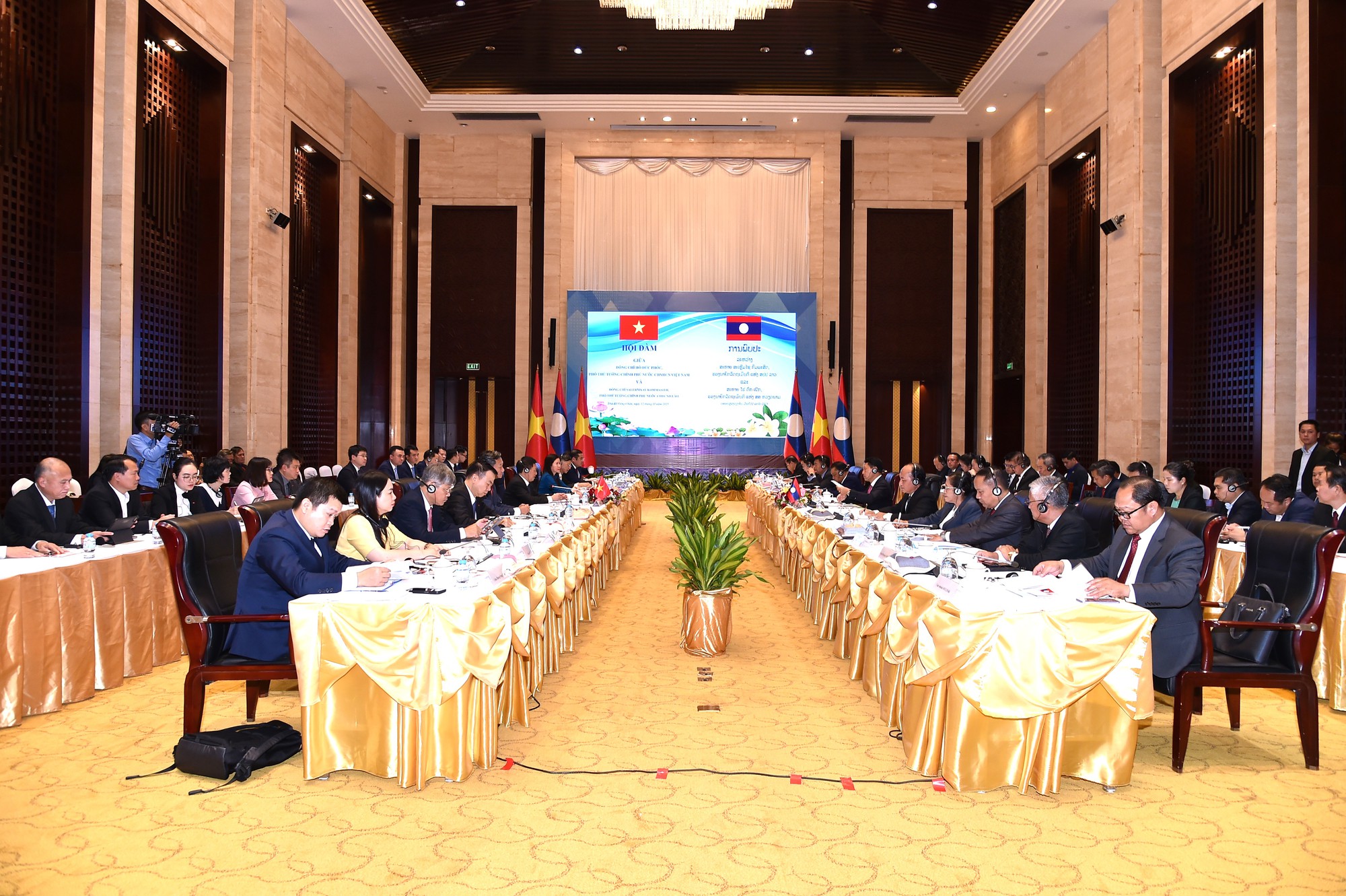 Phó Thủ tướng Chính phủ Hồ Đức Phớc thăm và làm việc tại Lào- Ảnh 5.