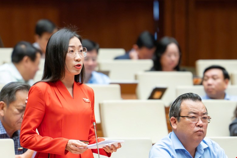 Quốc hội thảo luận Luật Thương mại điện tử: Kiểm soát chặt hoạt động livestream bán hàng- Ảnh 1.