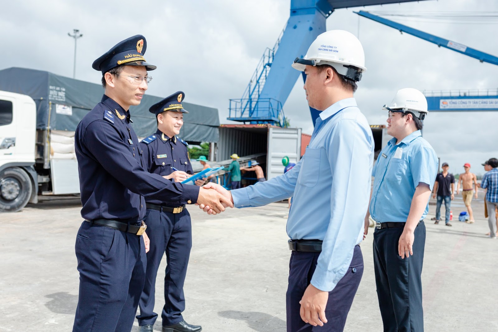 Chính sách hải quan 