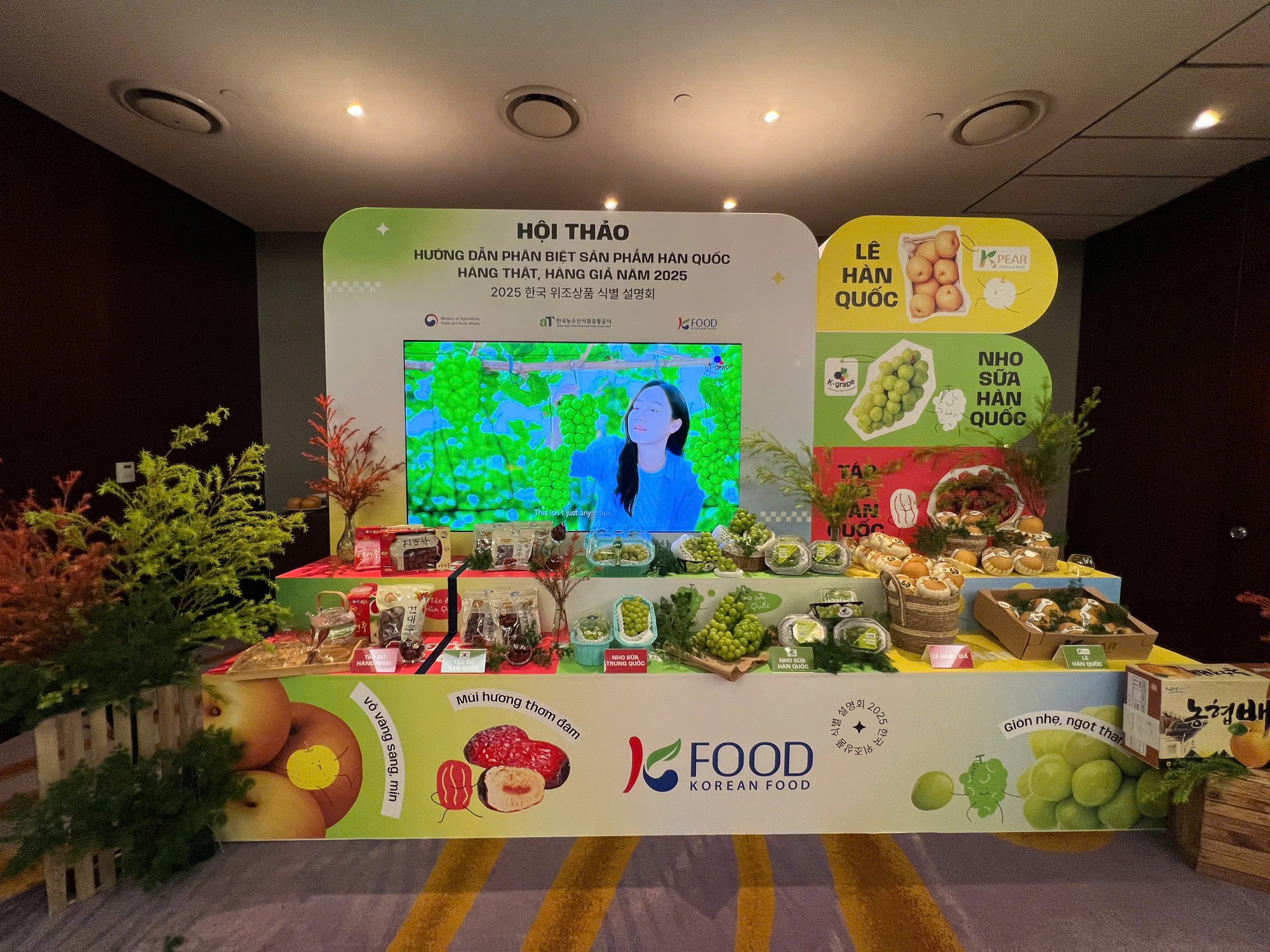 Tăng cường hợp tác Việt Nam - Hàn Quốc trong phòng chống hàng giả, bảo vệ quyền sở hữu trí tuệ
- Ảnh 4.