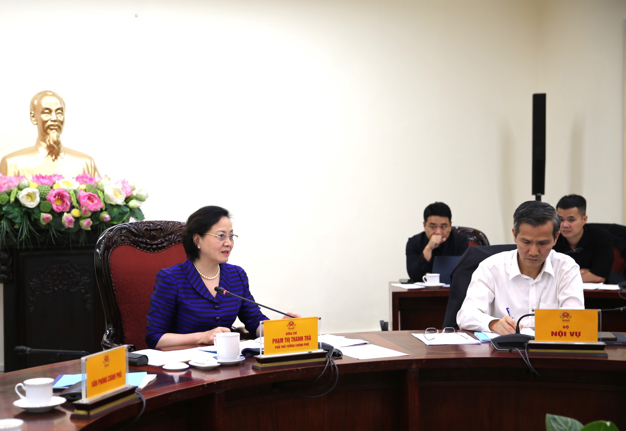 Phó Thủ tướng Phạm Thị Thanh Trà: Chuẩn bị kỹ lưỡng cho Đại hội Thi đua yêu nước toàn quốc- Ảnh 2. Phó Thủ tướng Phạm Thị Thanh Trà: Chuẩn bị kỹ lưỡng cho Đại hội Thi đua yêu nước toàn quốc- Ảnh 2.