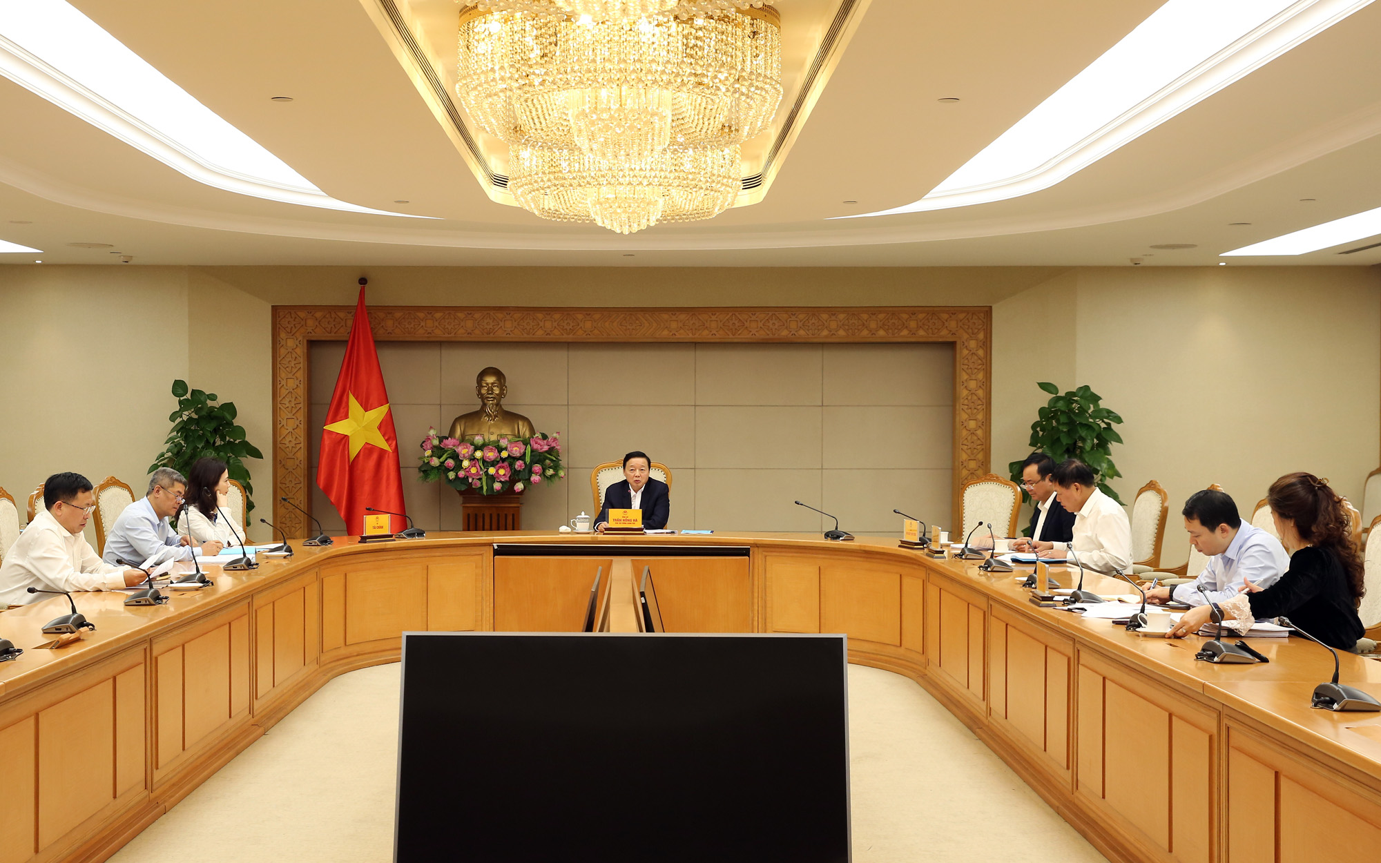 ‘Không để ai ở lại phía sau’ khi áp dụng chuẩn nghèo đa chiều mới- Ảnh 2.