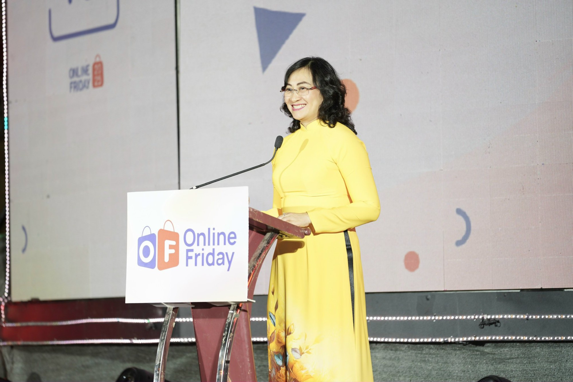 Khai mạc Ngày hội mua sắm trực tuyến lớn nhất trong năm- Ảnh 1.