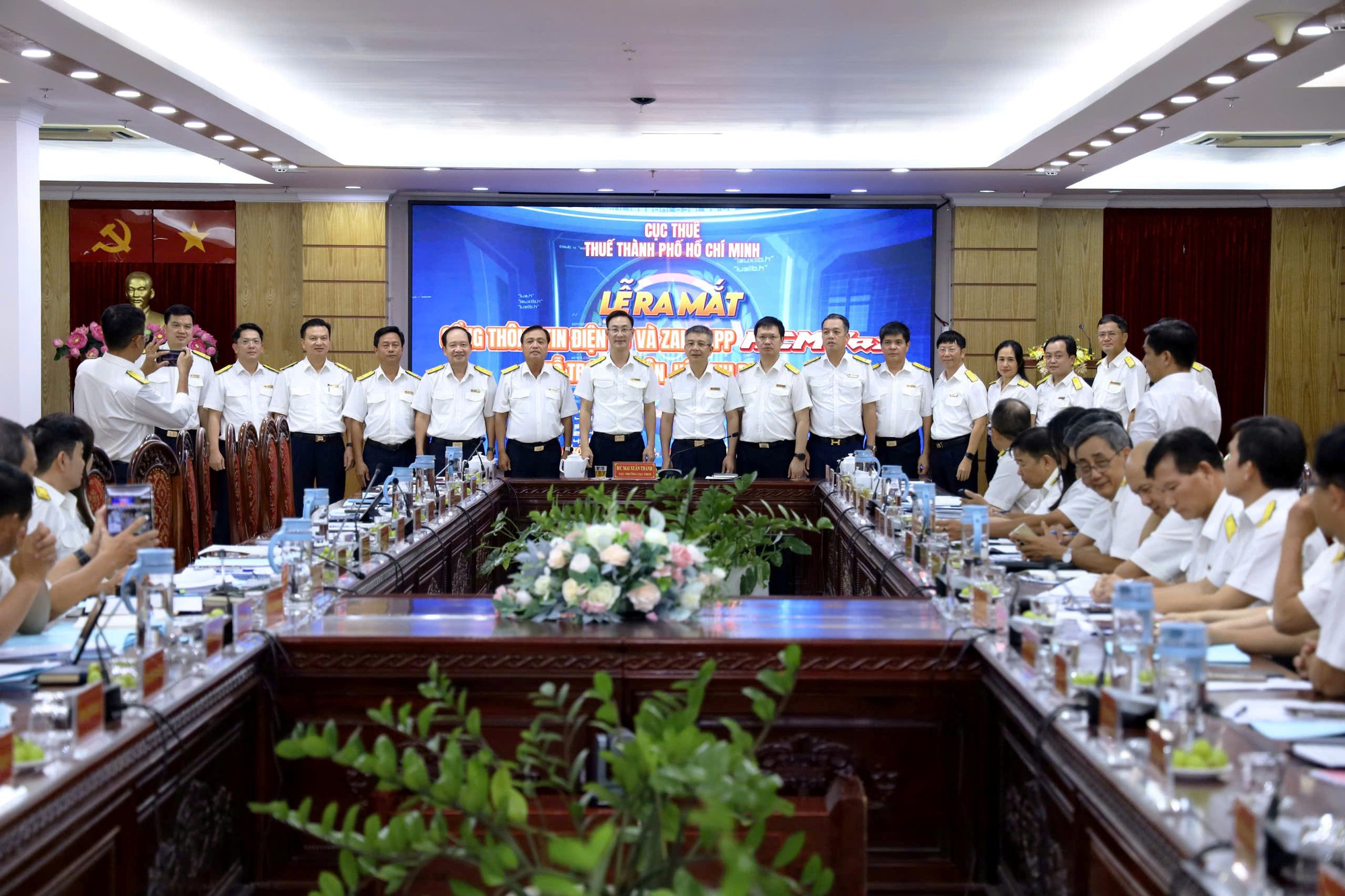 Đốc thúc chuyển đổi mô hình quản lý thuế ở đầu tàu kinh tế phía Nam- Ảnh 1. Đốc thúc chuyển đổi mô hình quản lý thuế ở đầu tàu kinh tế phía Nam- Ảnh 1.