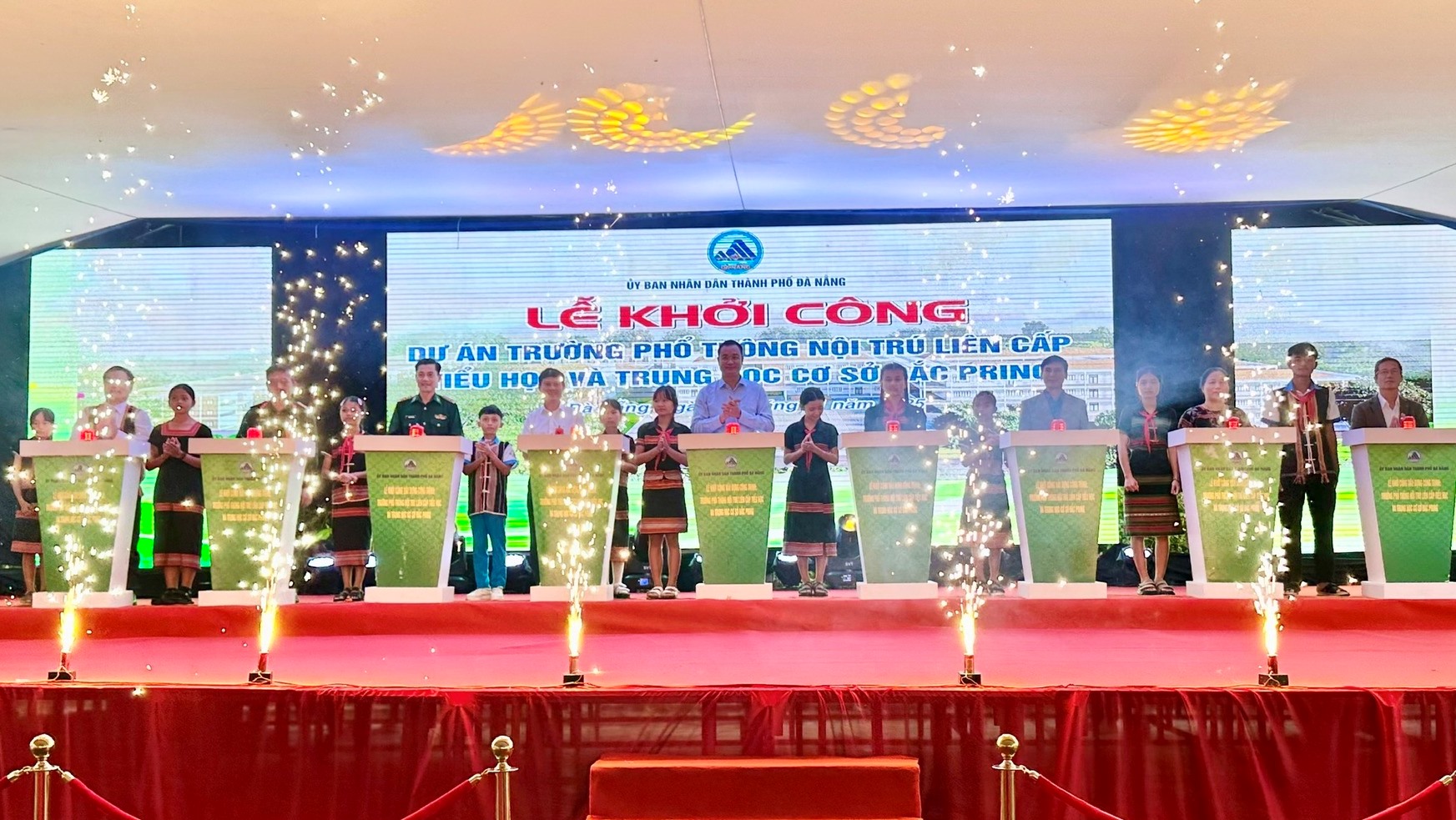 Đà Nẵng đồng loạt khởi công xây dựng trường nội trú liên cấp tại 5 xã biên giới- Ảnh 1. Đà Nẵng đồng loạt khởi công xây dựng trường nội trú liên cấp tại 5 xã biên giới- Ảnh 1.