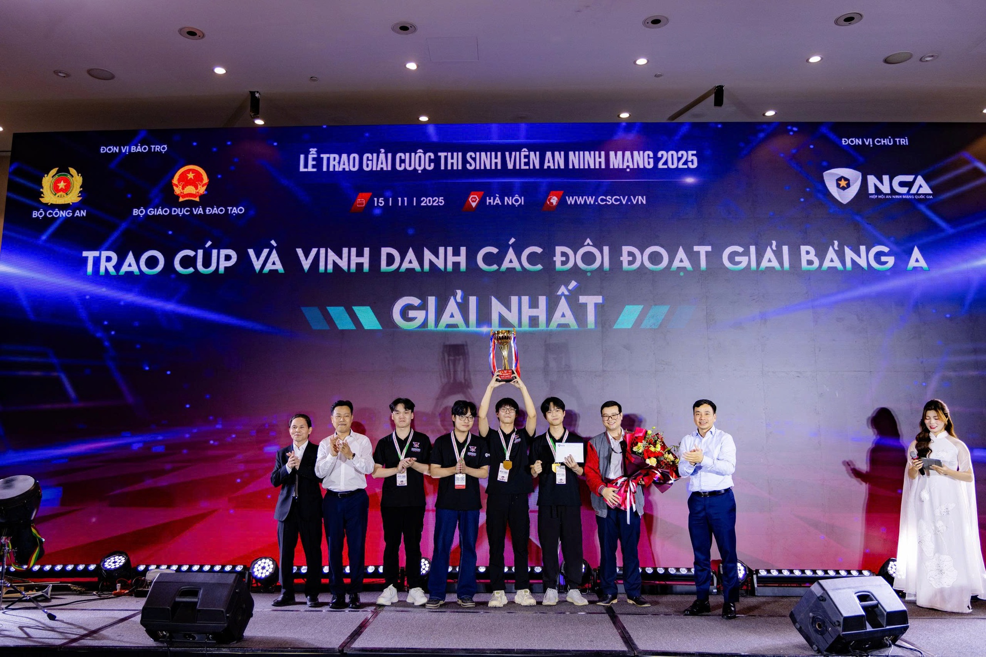 Học viện Công nghệ Bưu chính Viễn thông vô địch Cuộc thi Sinh viên an ninh mạng 2025- Ảnh 1.