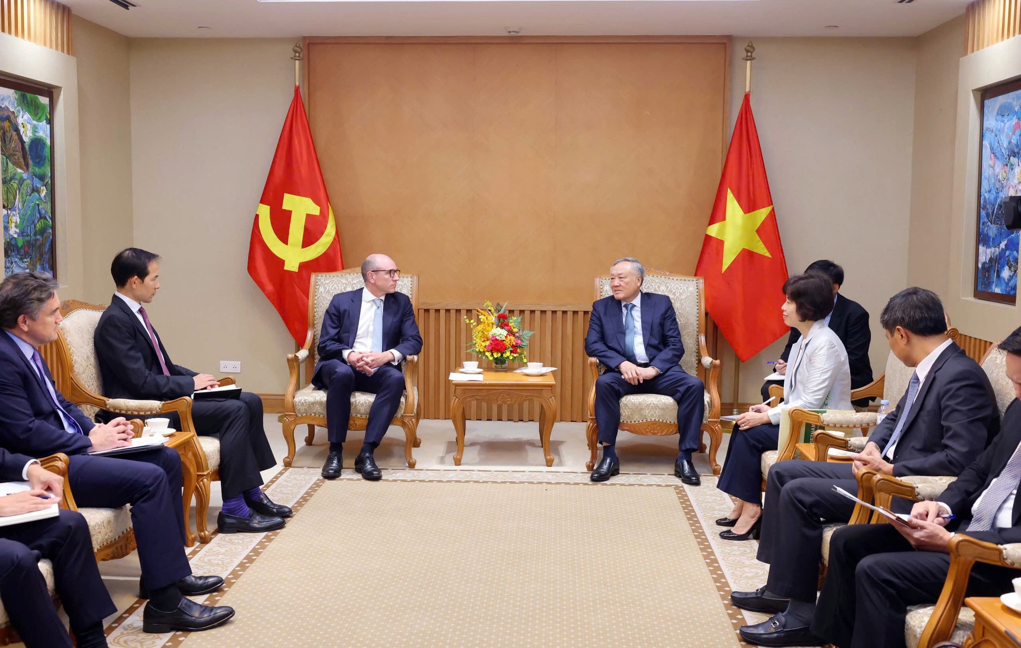 Phó Thủ tướng Thường trực Nguyễn Hòa Bình tiếp Tổng Giám đốc Tập đoàn Haeco- Ảnh 2.