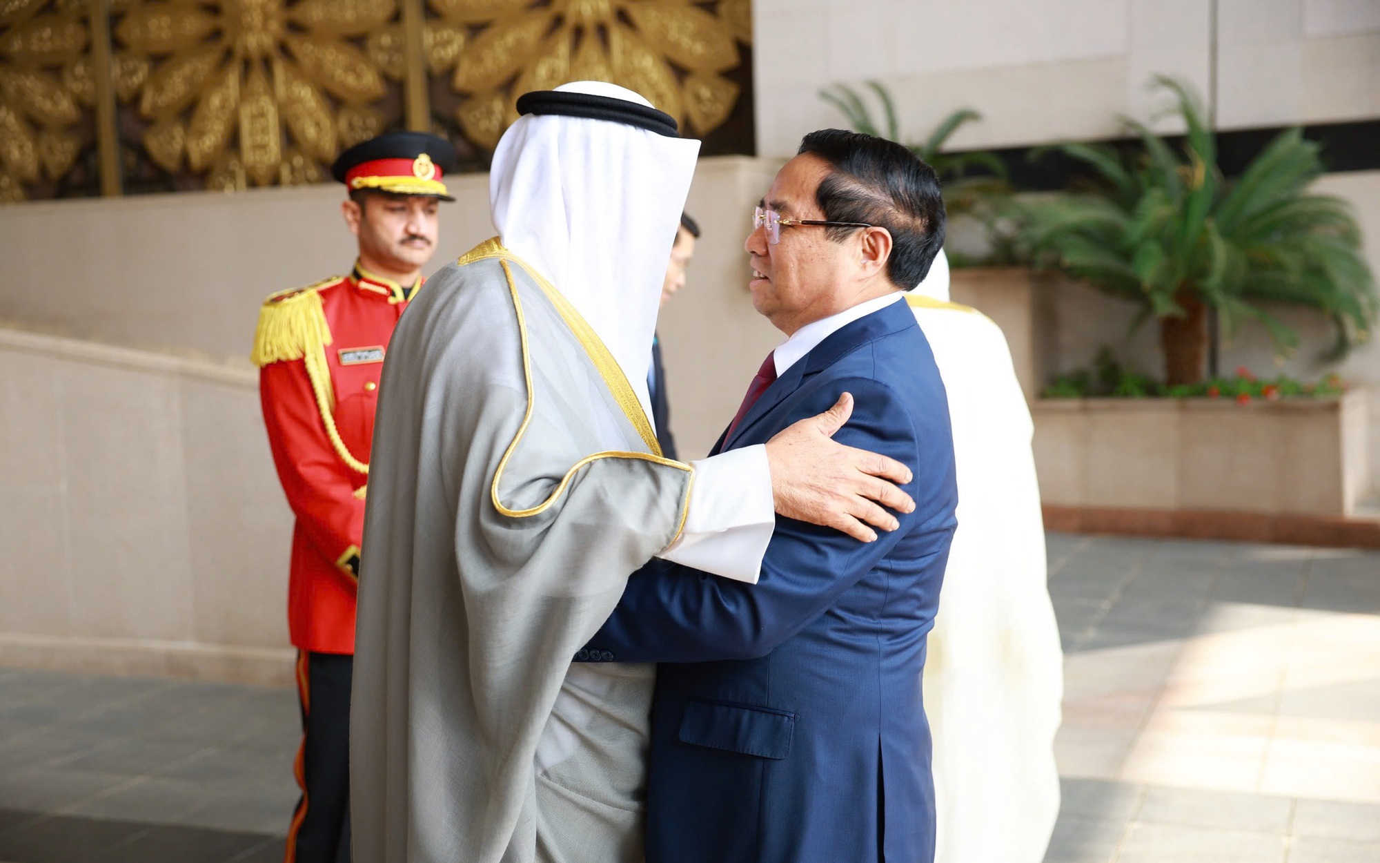 Thủ tướng Kuwait chủ trì lễ đón chính thức Thủ tướng Phạm Minh Chính