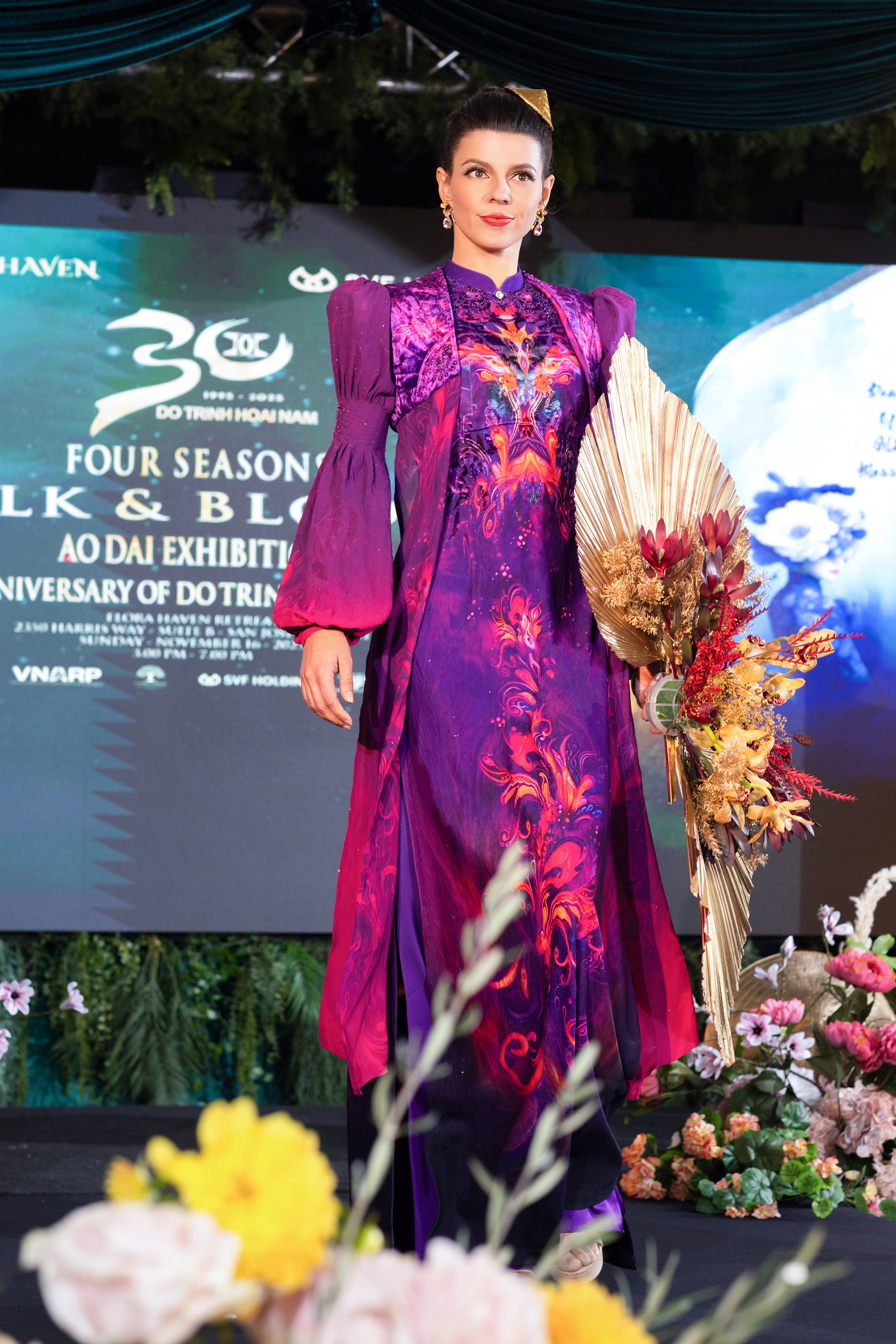 NTK Đỗ Trịnh Hoài Nam quảng bá tinh hoa Áo dài Việt đến Hoa Kỳ- Ảnh 9.