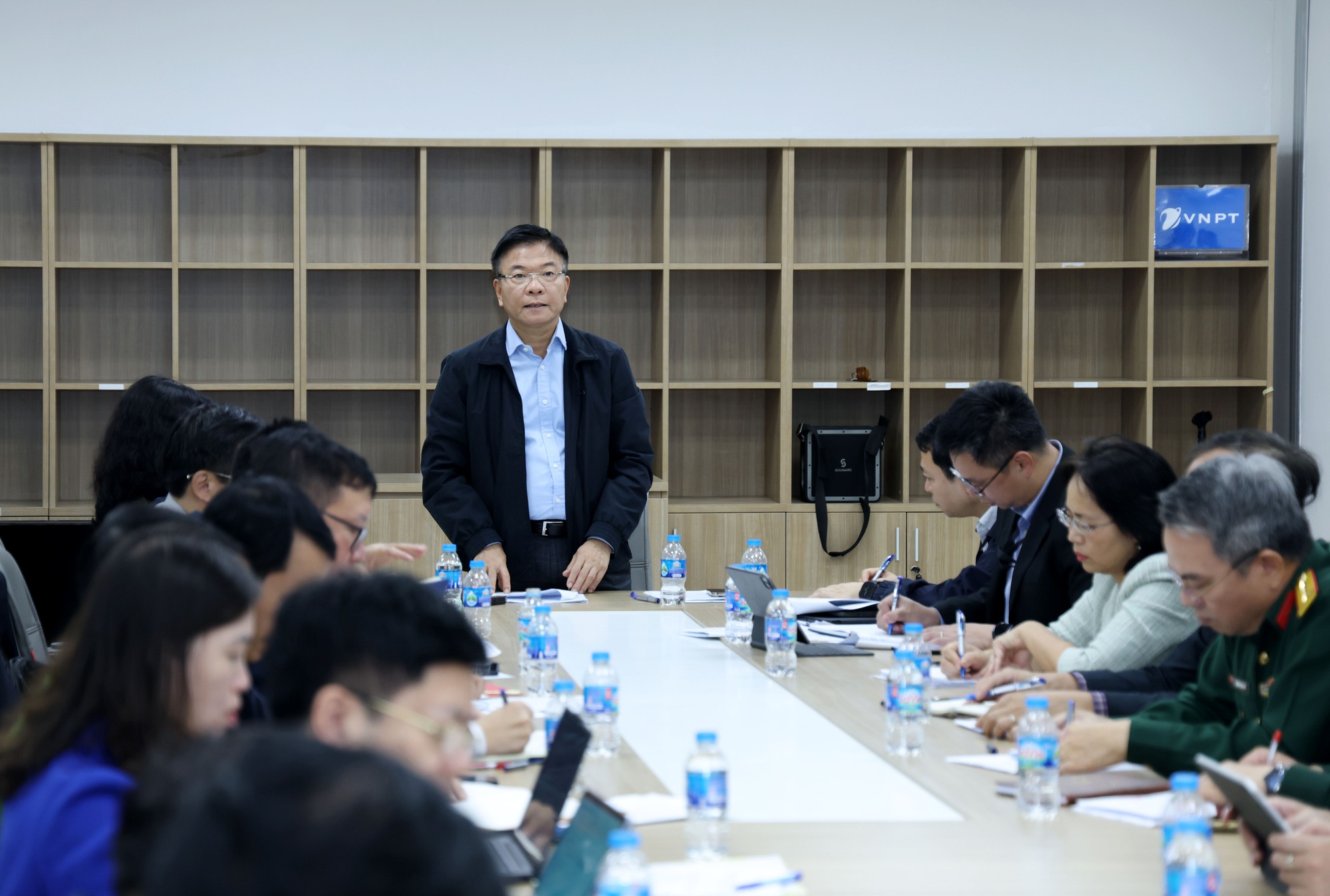 Phó Thủ tướng Lê Thành Long: Phấn đấu hoàn thành phần xây dựng Cơ sở 2 Bệnh viện Việt Đức và Bạch Mai trước 30/11- Ảnh 5.