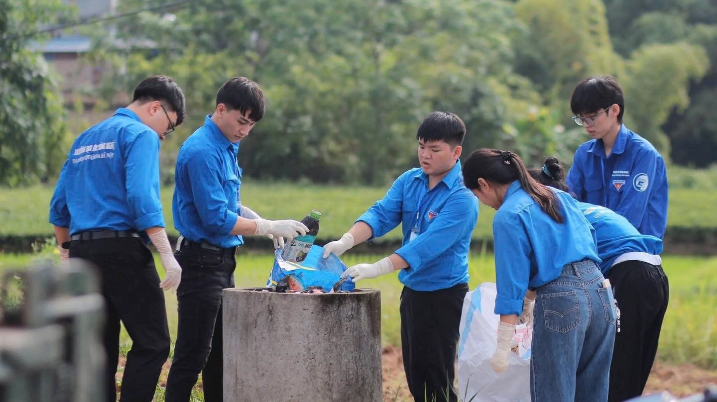 Tuổi trẻ Thái Nguyên tiên phong xây dựng nông thôn mới- Ảnh 2.