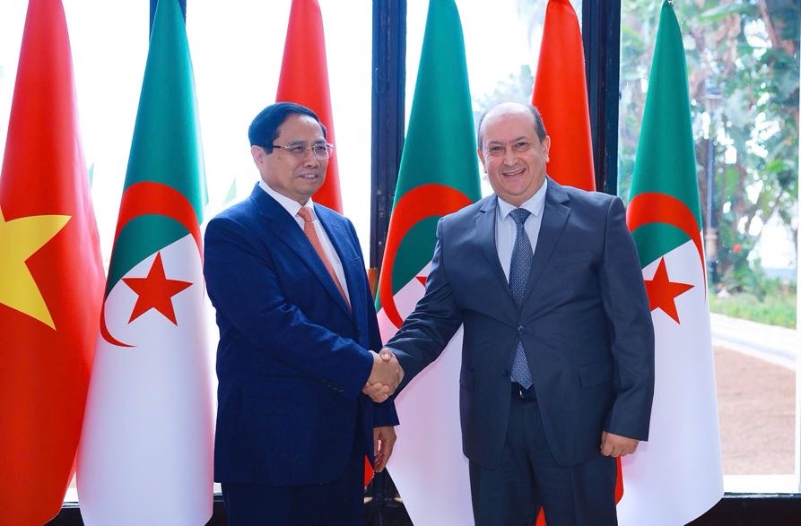 Thủ tướng Algeria: Đưa quan hệ hợp tác với Việt Nam trở thành hình mẫu trong quan hệ quốc tế- Ảnh 1.