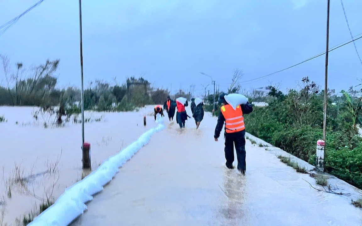 Tập trung ứng phó với lũ trên sông Ba (Đắk Lắk), sông Kôn (Gia Lai), bảo đảm an toàn tính mạng người dân