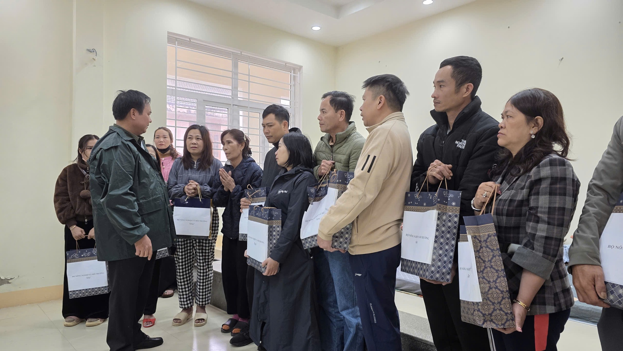 Quảng trị: Khẩn trương khắc phục hậu quả mưa lũ, bảo đảm an toàn cho người dân- Ảnh 3. Quảng trị: Khẩn trương khắc phục hậu quả mưa lũ, bảo đảm an toàn cho người dân- Ảnh 3.