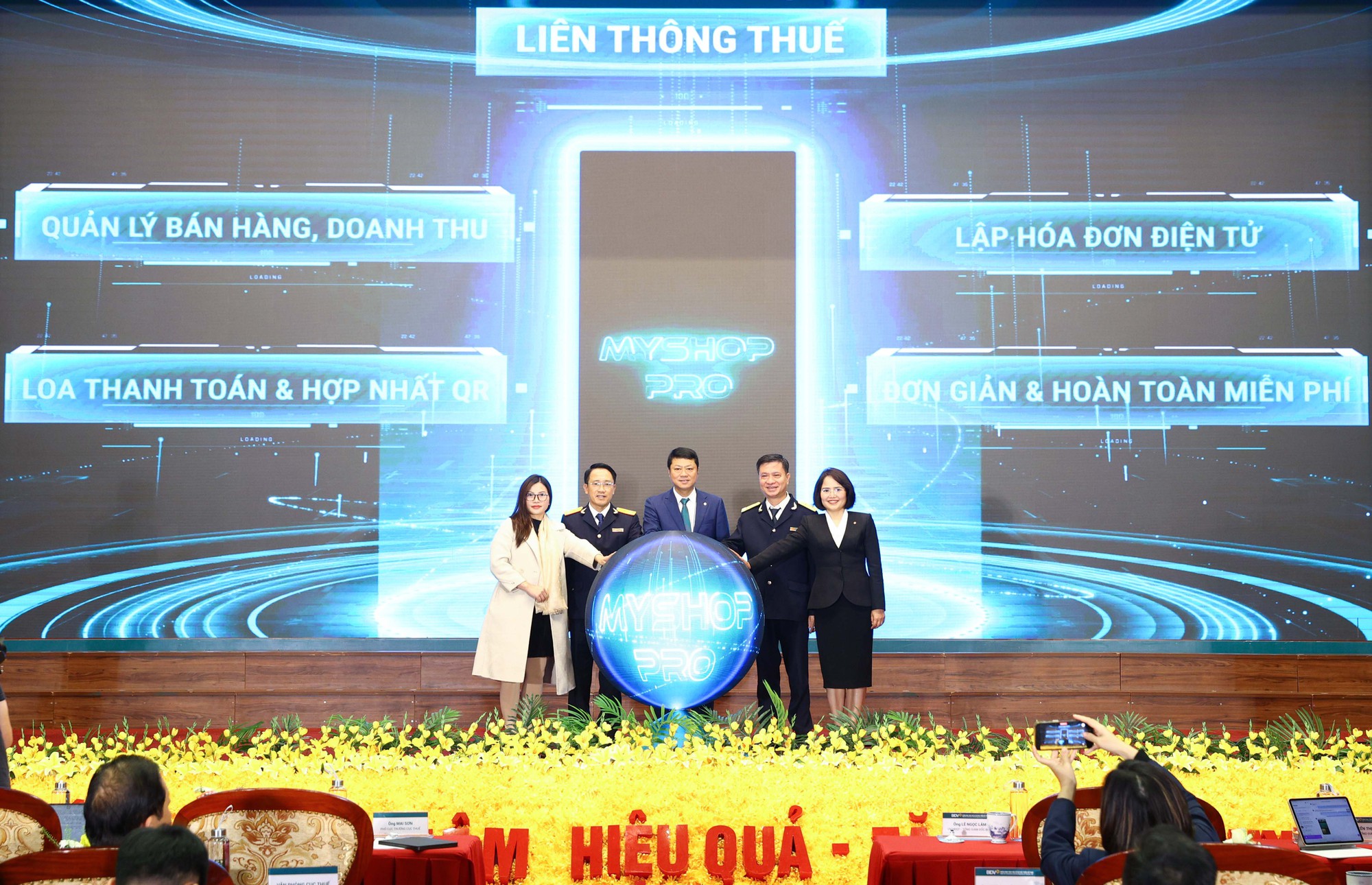 Ngân hàng và ngành Thuế hợp lực hỗ trợ hộ kinh doanh xóa bỏ thuế khoán- Ảnh 3. Ngân hàng và ngành Thuế hợp lực hỗ trợ hộ kinh doanh xóa bỏ thuế khoán- Ảnh 3.