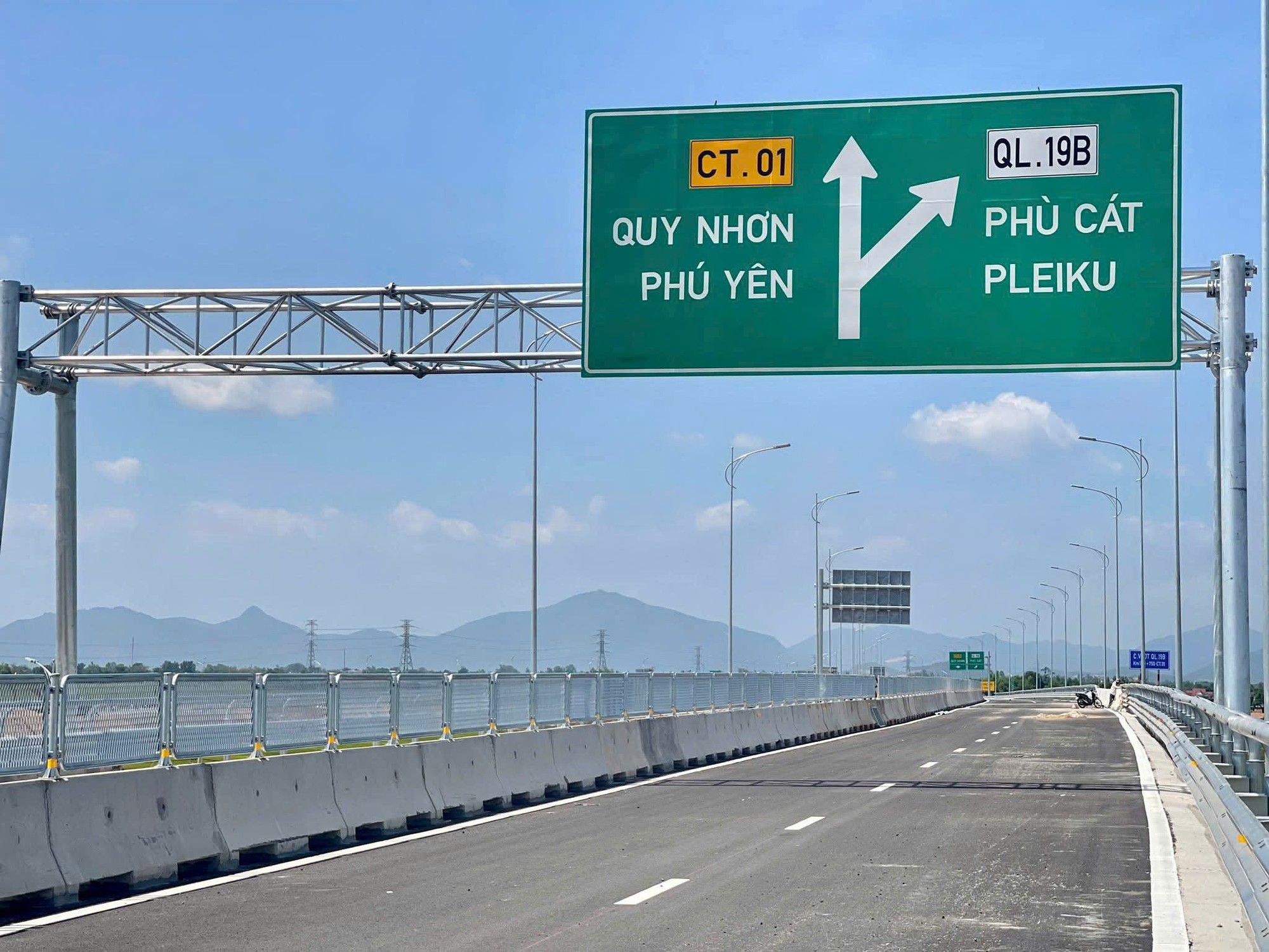 Dự kiến khởi công, khánh thành 198 dự án ngày 19/12- Ảnh 1.