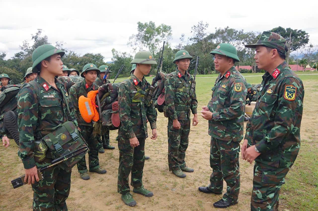 Gia Lai: Hơn 19.200 nhà bị ngập trên 1,5 m, thiệt hại sơ bộ hơn 1.000 tỷ đồng- Ảnh 3. Gia Lai: Hơn 19.200 nhà bị ngập trên 1,5 m, thiệt hại sơ bộ hơn 1.000 tỷ đồng- Ảnh 3.