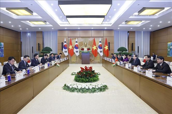 Chủ tịch Quốc hội Trần Thanh Mẫn hội đàm với Chủ tịch Quốc hội Hàn Quốc- Ảnh 4.