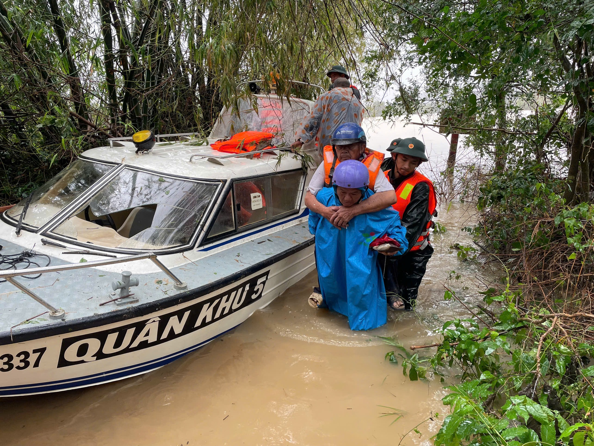 Đắk Lắk: 16 người chết, 3 người mất tích do mưa lũ- Ảnh 2.