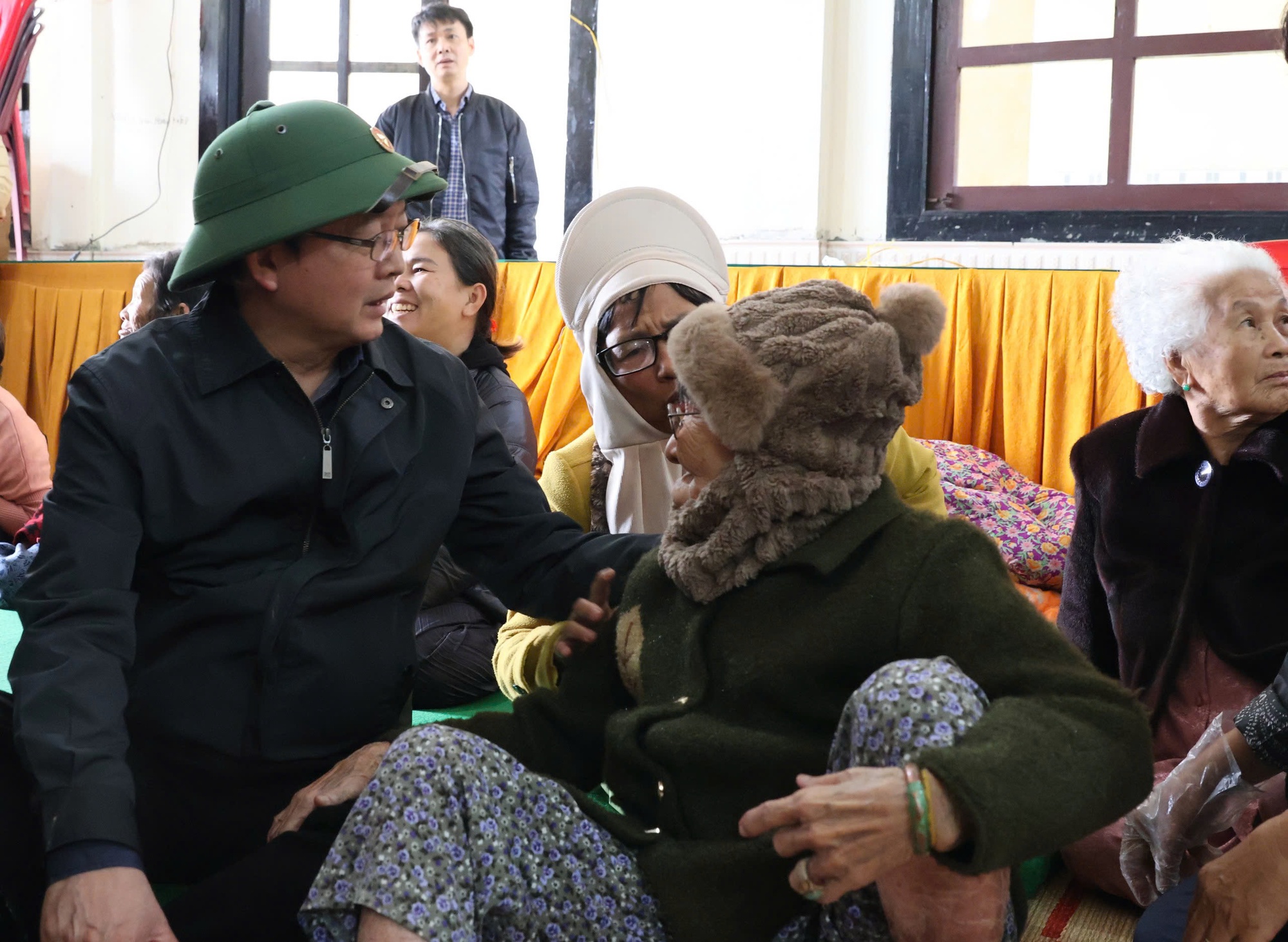 Phó Thủ tướng Hồ Quốc Dũng yêu cầu bố trí ngay khu tái định cư cho người dân tại Lâm Đồng- Ảnh 4.