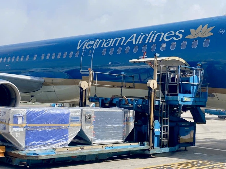 Vietnam Airlines vận chuyển miễn phí hàng hóa hỗ trợ đồng bào vùng lũ miền Trung- Ảnh 3.