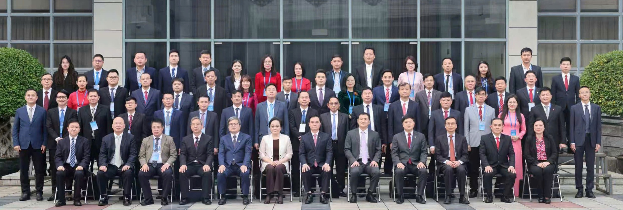 Thúc đẩy hợp tác chuyển đổi số, phát triển ứng dụng trí tuệ nhân tạo (AI) giữa Việt Nam và Trung Quốc- Ảnh 1.