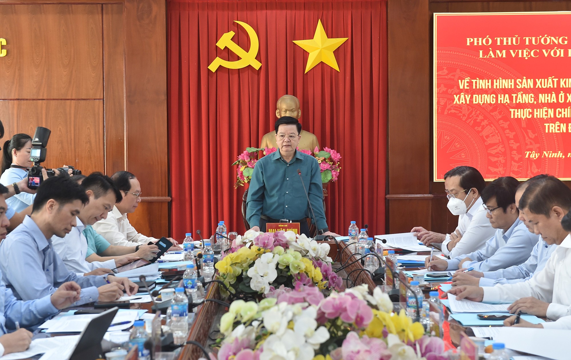 Tây Ninh phấn đấu đạt tăng trưởng ở mức cao nhất- Ảnh 1. Tây Ninh phấn đấu đạt tăng trưởng ở mức cao nhất- Ảnh 1.