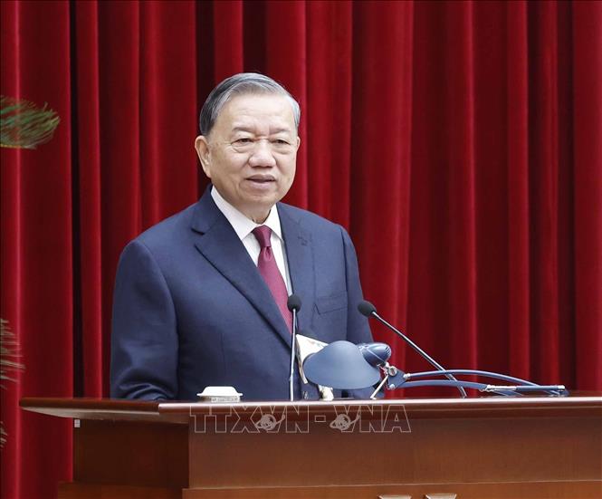 Tổng Bí thư Tô Lâm: Không để có 'khoảng trống', 'vùng tối' mà công tác kiểm tra, giám sát của Đảng không vươn tới được- Ảnh 2. Tổng Bí thư Tô Lâm: Không để có 'khoảng trống', 'vùng tối' mà công tác kiểm tra, giám sát của Đảng không vươn tới được- Ảnh 2.