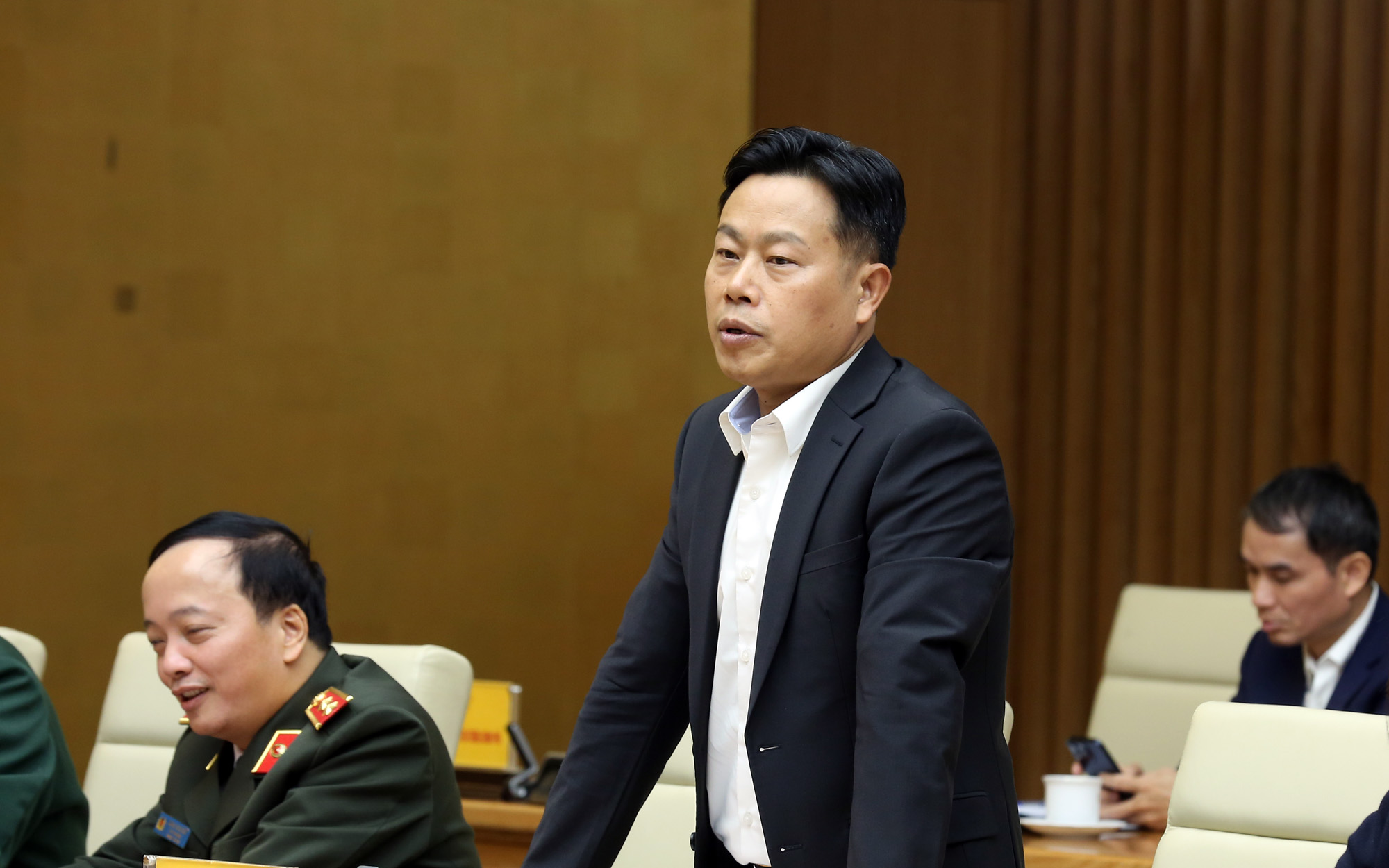 Phòng, chống bão số 15: Duy trì kịch bản ứng phó với rủi ro thiên tai cấp độ 4, nhất là ở vùng miền núi- Ảnh 6.