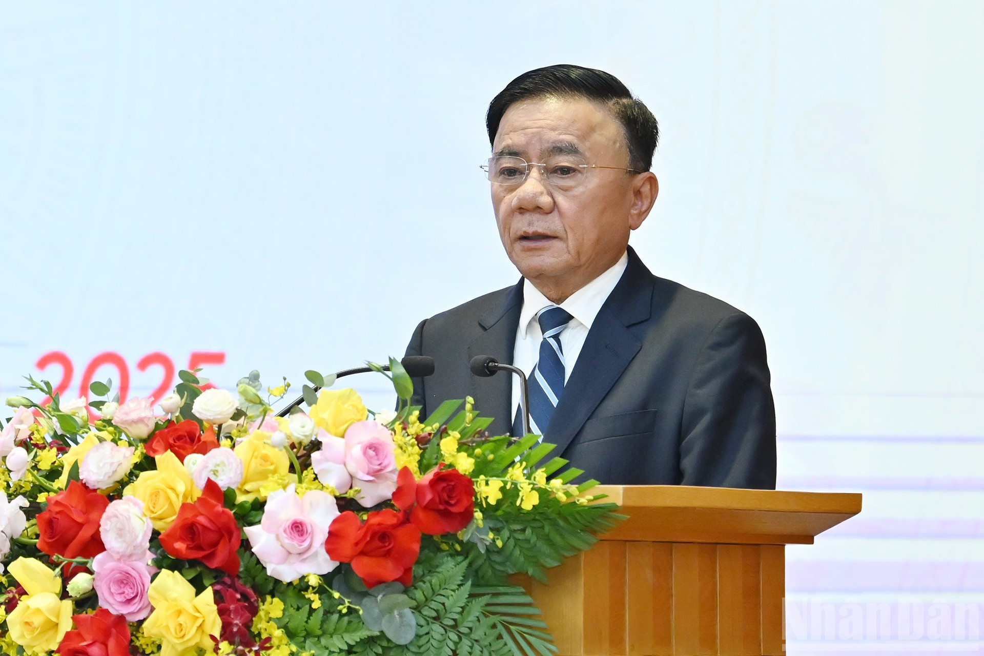 Thường trực Ban Bí thư Trần Cẩm Tú dự Hội nghị toàn quốc công tác Văn phòng tỉnh uỷ, thành uỷ năm 2025- Ảnh 2.