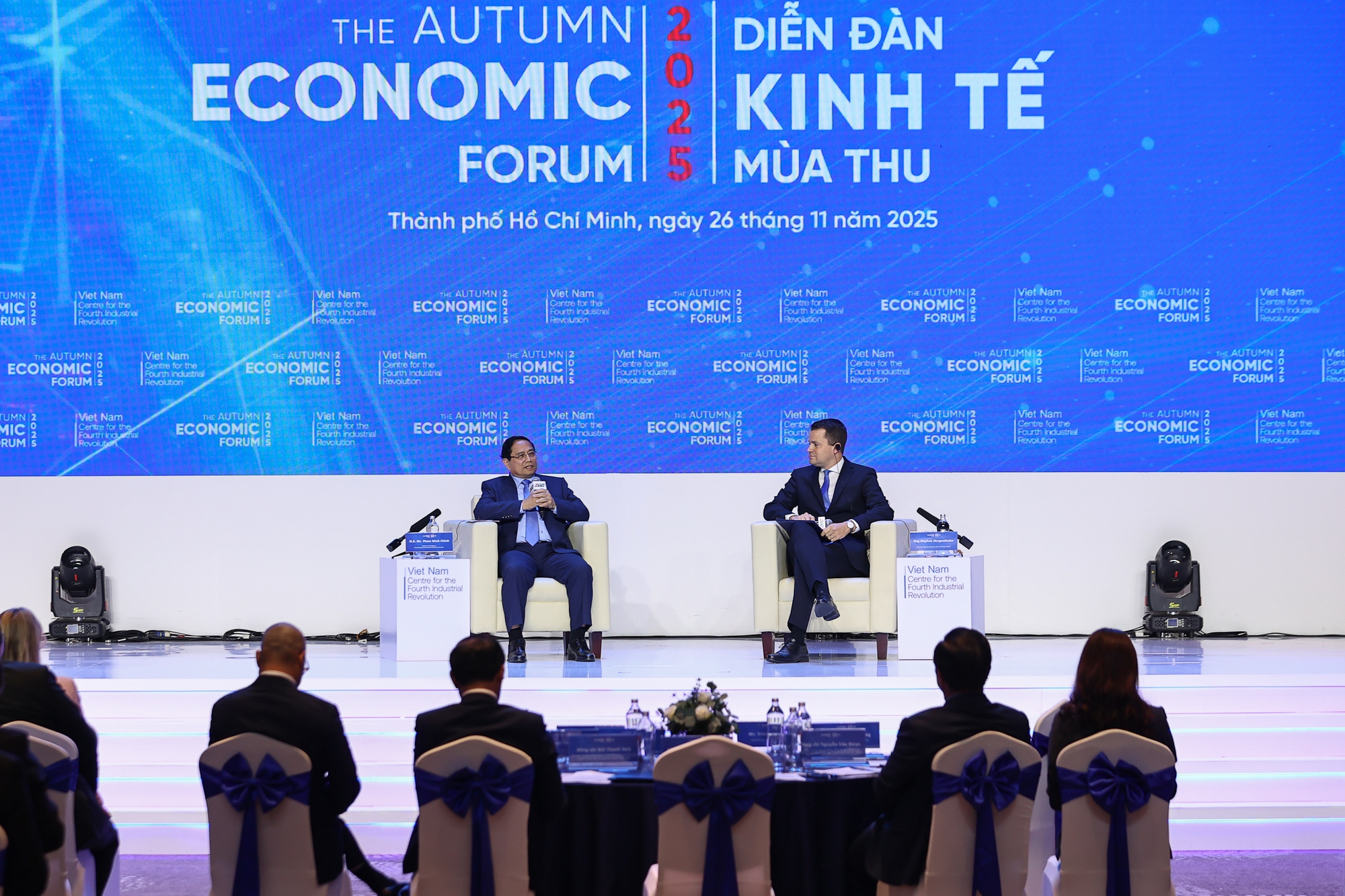 Thủ tướng chia sẻ về những yếu tố định hình Việt Nam trong kỷ nguyên vươn mình- Ảnh 1.