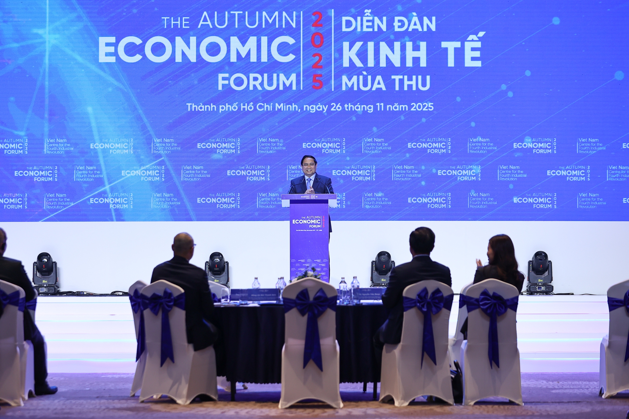 Thủ tướng: Việt Nam sẵn sàng trở thành "phòng thí nghiệm xanh – số" của khu vực- Ảnh 5. Thủ tướng: Việt Nam sẵn sàng trở thành "phòng thí nghiệm xanh – số" của khu vực- Ảnh 5.