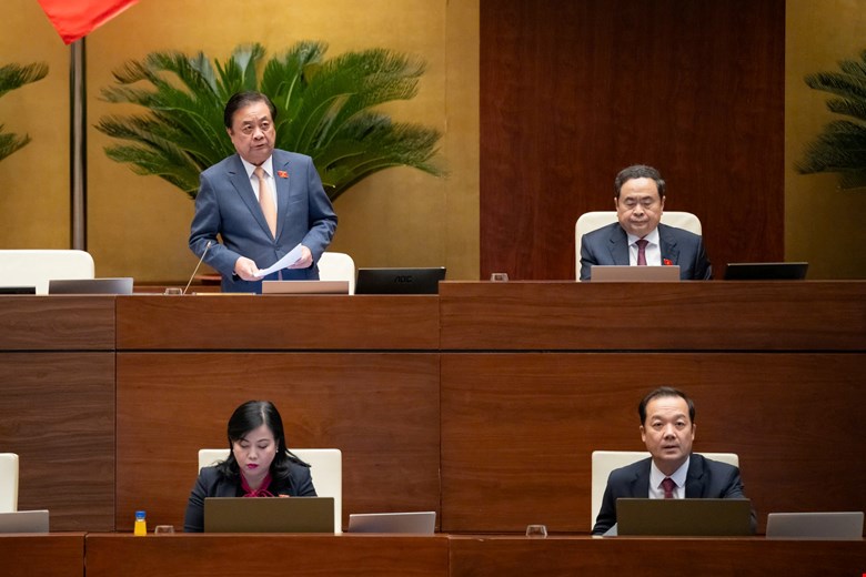 AI biến động nhanh, luật phải kịp thời và linh hoạt- Ảnh 2. AI biến động nhanh, luật phải kịp thời và linh hoạt- Ảnh 2.