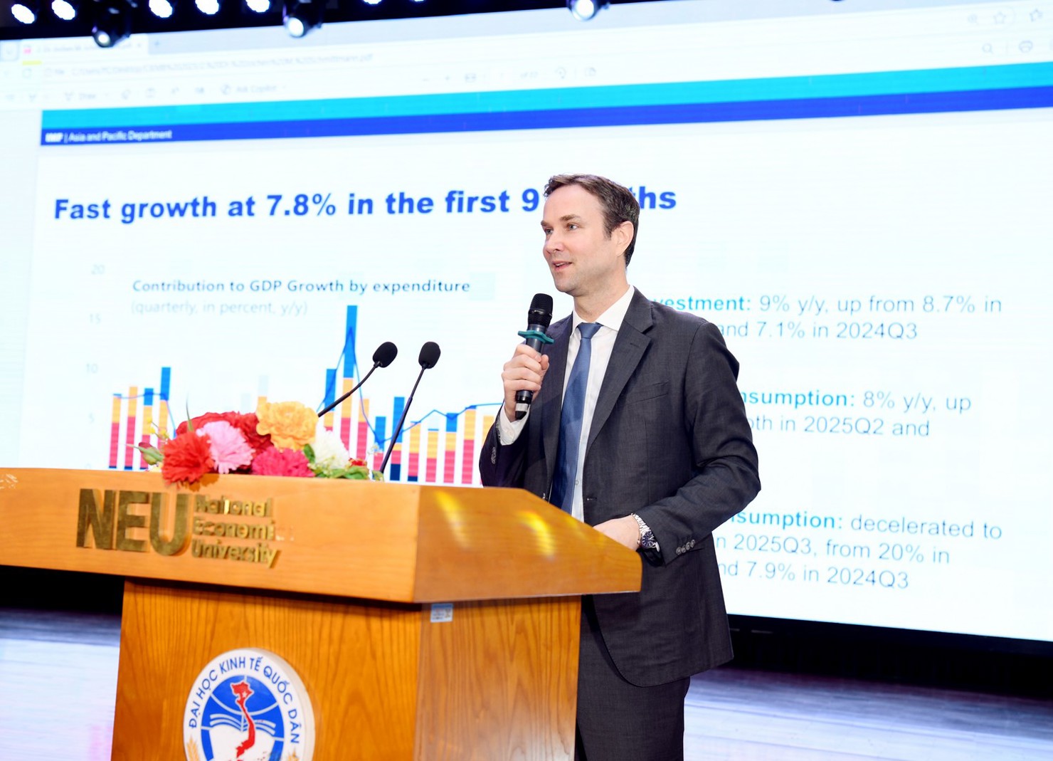 Tăng trưởng cao, Việt Nam cần sẵn sàng ứng phó thách thức- Ảnh 2. Tăng trưởng cao, Việt Nam cần sẵn sàng ứng phó thách thức- Ảnh 2.