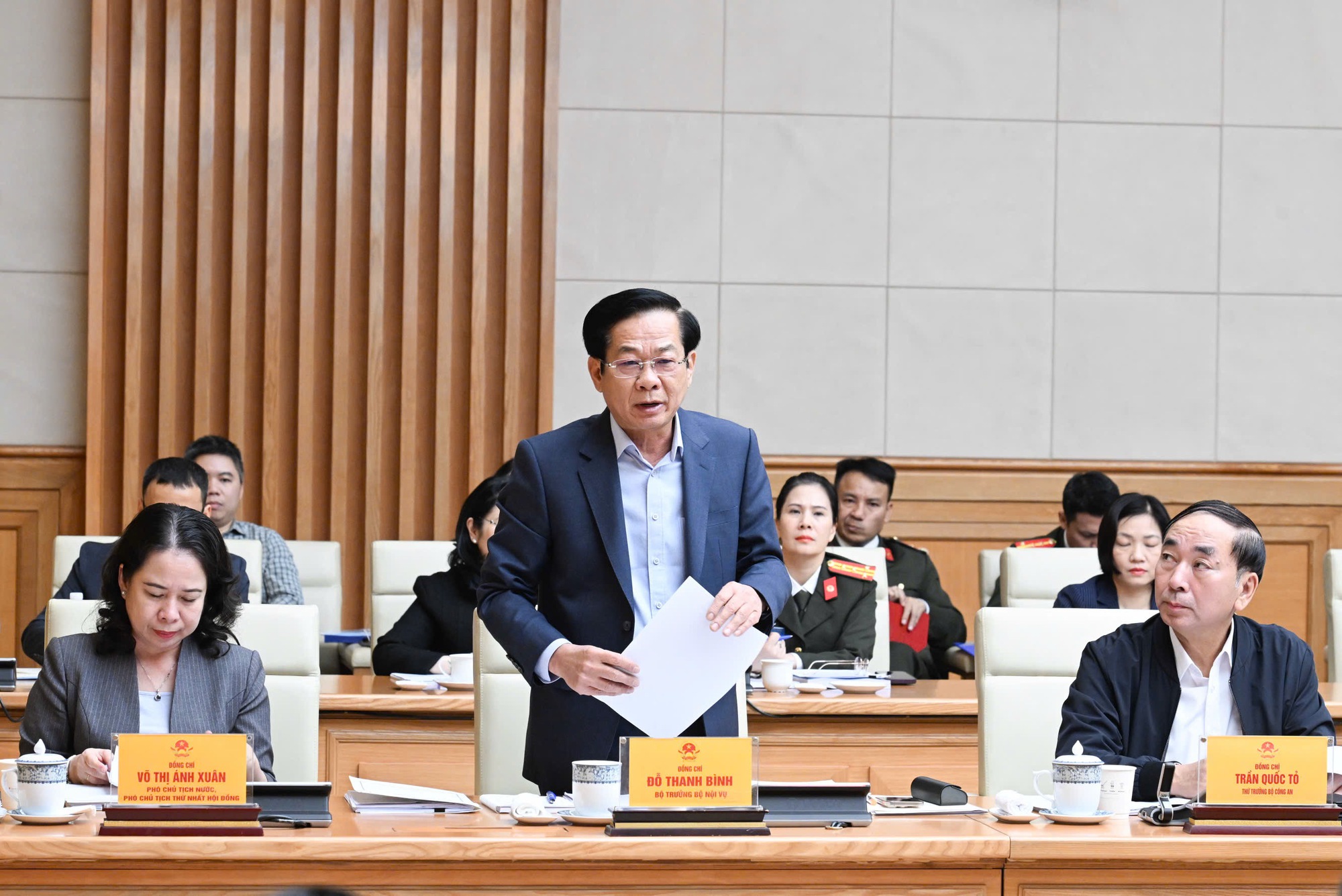 Thủ tướng: Tôn vinh kịp thời những trường hợp xả thân, cống hiến vì nhân dân, vì đồng đội, vì đất nước- Ảnh 2. Thủ tướng: Tôn vinh kịp thời những trường hợp xả thân, cống hiến vì nhân dân, vì đồng đội, vì đất nước- Ảnh 2.