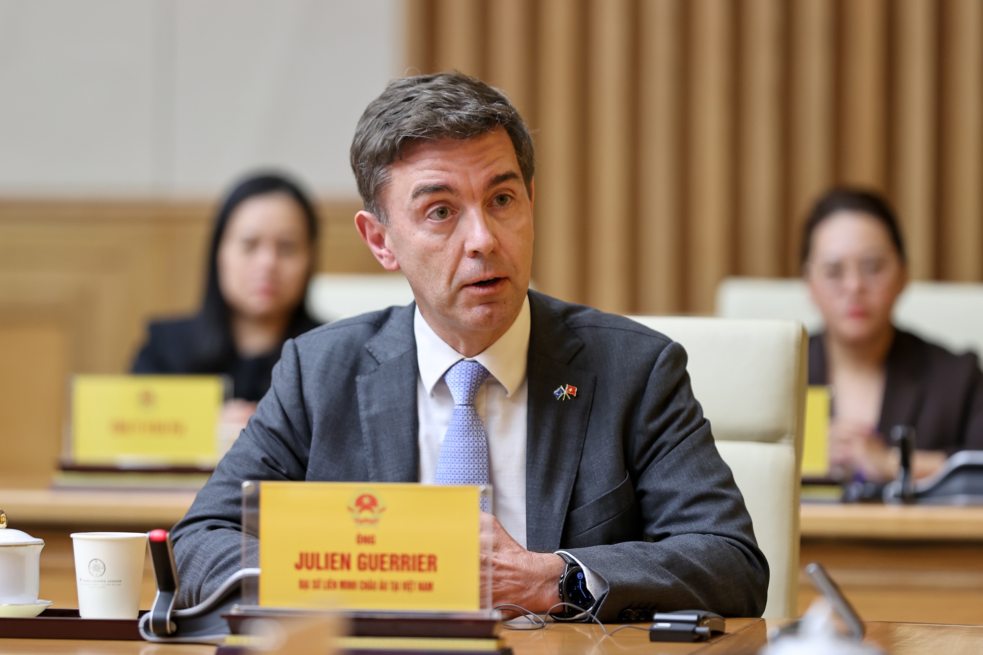 Chủ tịch Hội đồng Kinh doanh EU - ASEAN: Việt Nam tăng cường vị thế điểm đến đầu tư hàng đầu- Ảnh 6. Chủ tịch Hội đồng Kinh doanh EU - ASEAN: Việt Nam tăng cường vị thế điểm đến đầu tư hàng đầu- Ảnh 6.