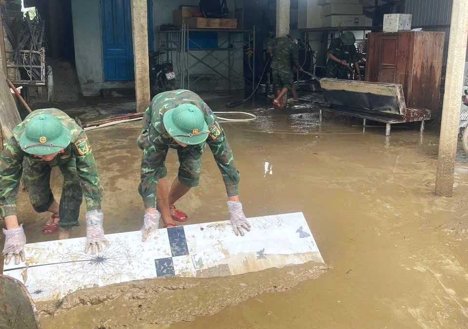 Gia Lai, Khánh Hòa: Khẩn trương triển khai các biện pháp cấp bách ứng phó bão số 15- Ảnh 2. Gia Lai, Khánh Hòa: Khẩn trương triển khai các biện pháp cấp bách ứng phó bão số 15- Ảnh 2.